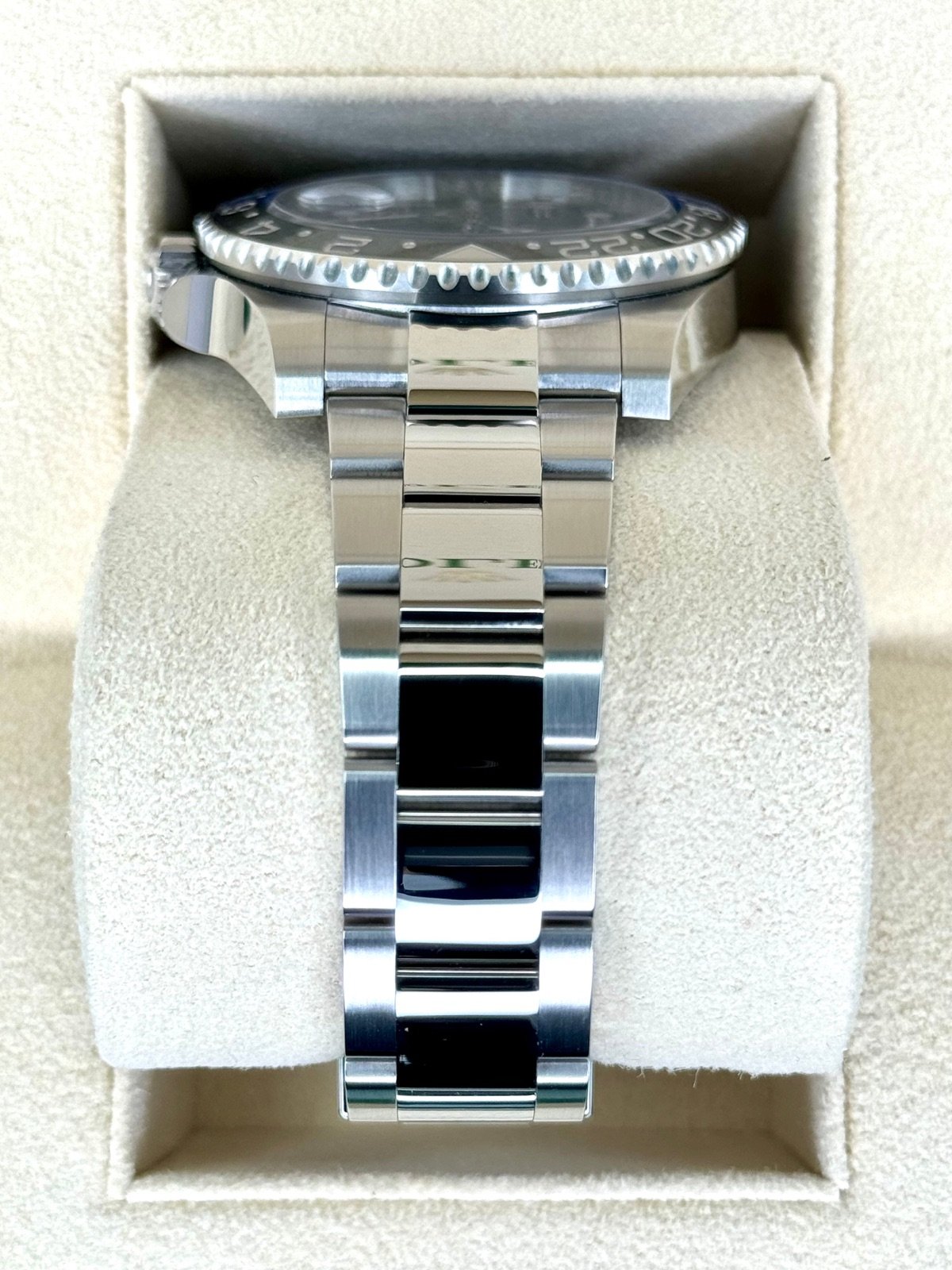 2024 Rolex GMT-Master II “Batman” 40mm 126710BLNR Oyster (Unworn) - Image 4