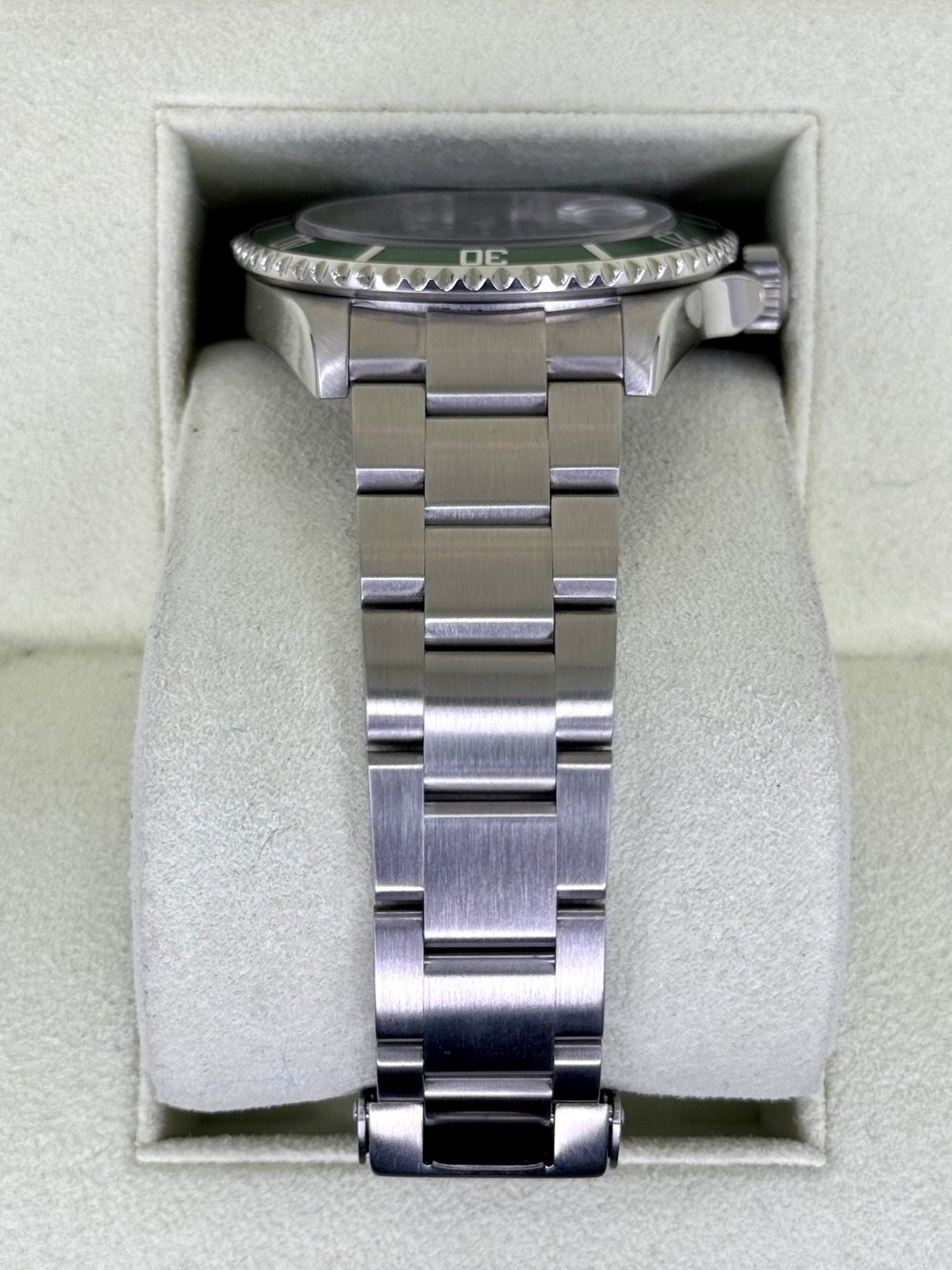 2009 Rolex Submariner “Kermit” 40mm 16610LV Stainless Steel Black Dial - Image 3