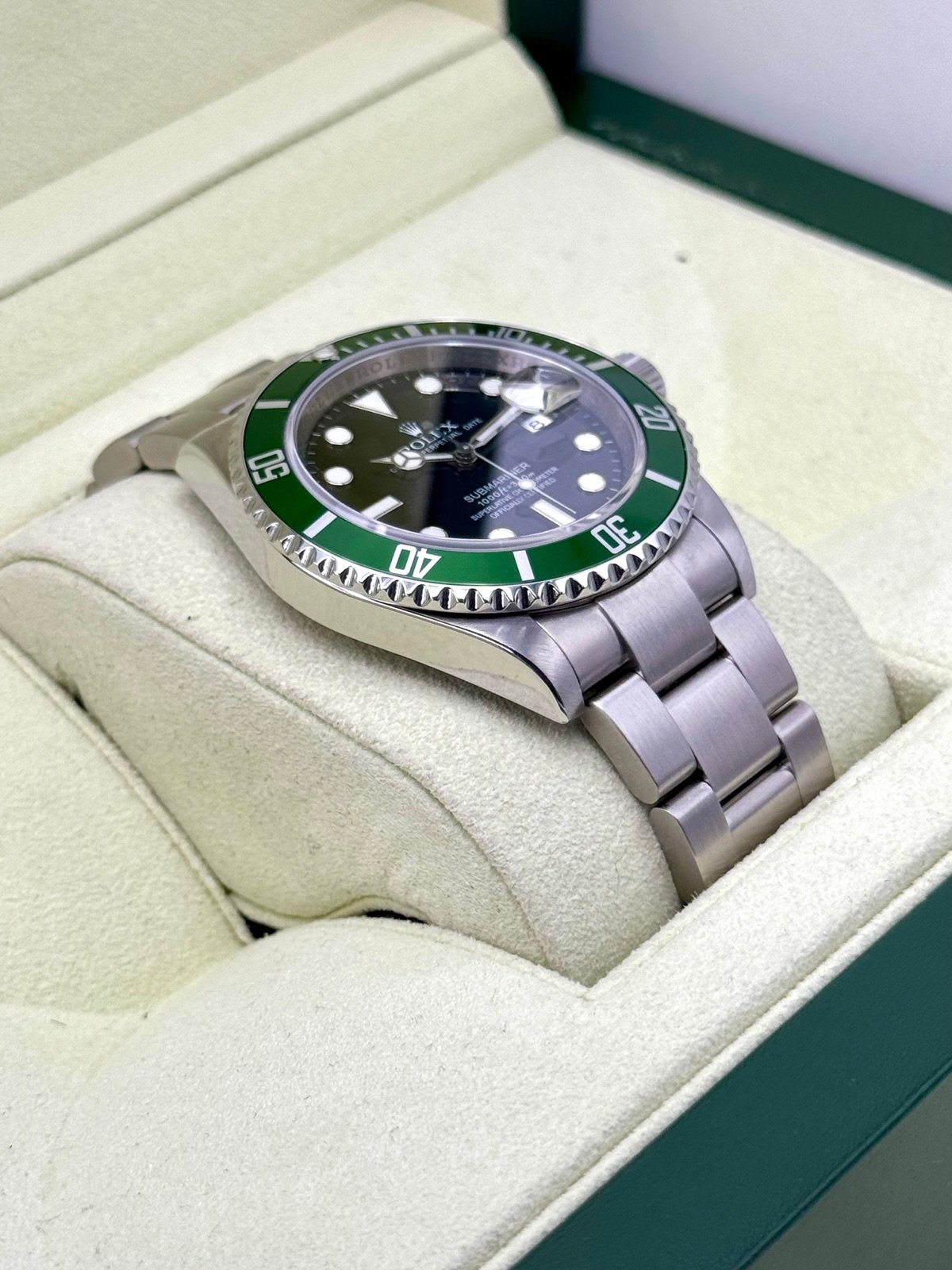 2009 Rolex Submariner “Kermit” 40mm 16610LV Stainless Steel Black Dial - Image 6