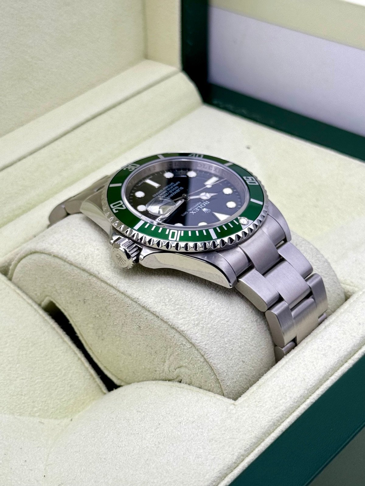 2009 Rolex Submariner “Kermit” 40mm 16610LV Stainless Steel Black Dial - Image 8