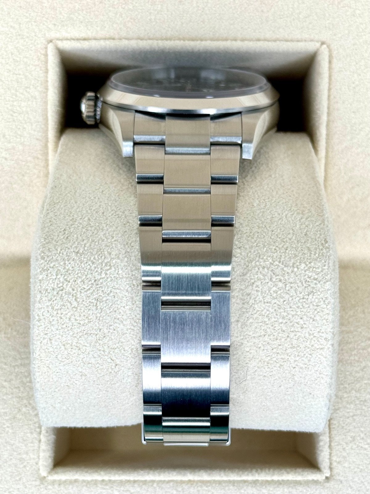 2024 Rolex Explorer 36mm 124270 Stainless Steel Black Dial (Unworn) - Image 4