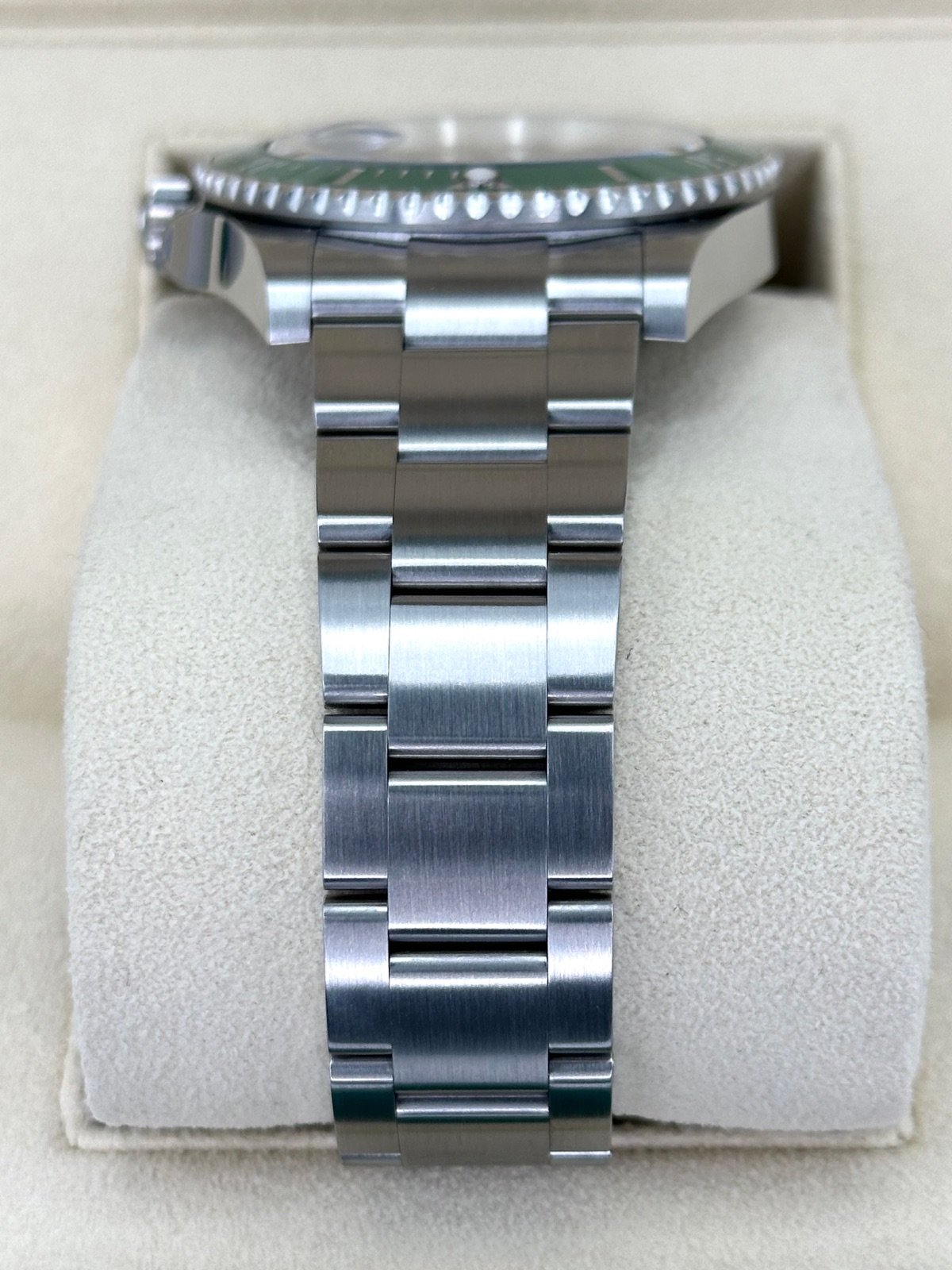 2022 Rolex Submariner “Starbucks” 41mm Black Dial 126610LV - Image 4
