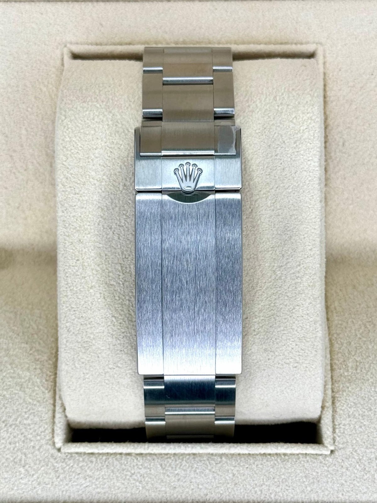 2024 Rolex Deepsea 44mm 136660 Stainless Steel Black Dial (Unworn) - Image 2