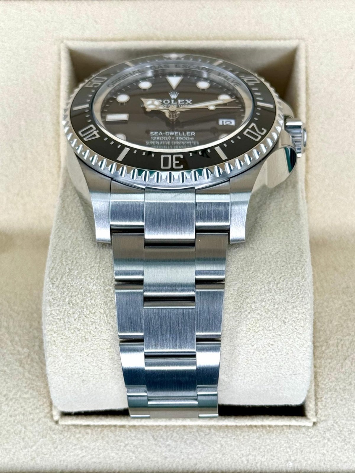 2024 Rolex Deepsea 44mm 136660 Stainless Steel Black Dial (Unworn) - Image 3