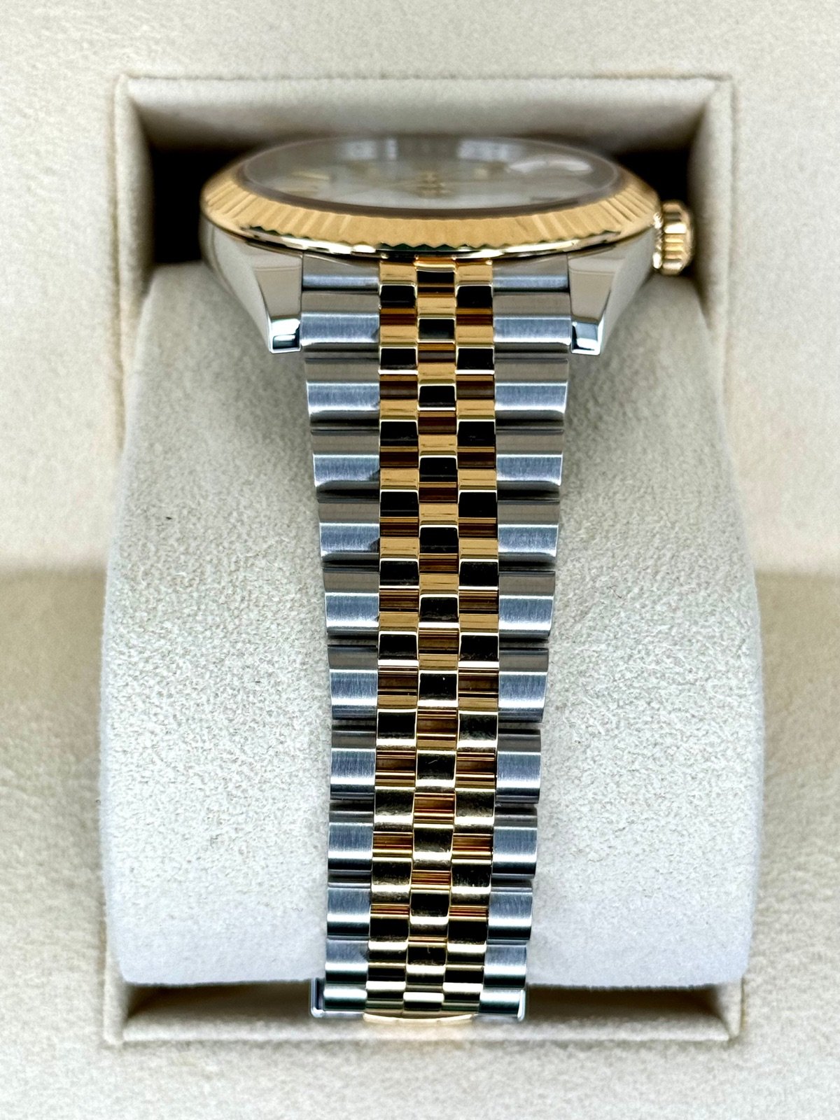 2023 Rolex Datejust 41mm 126333 Two-Tone Jubilee White Dial - Image 3