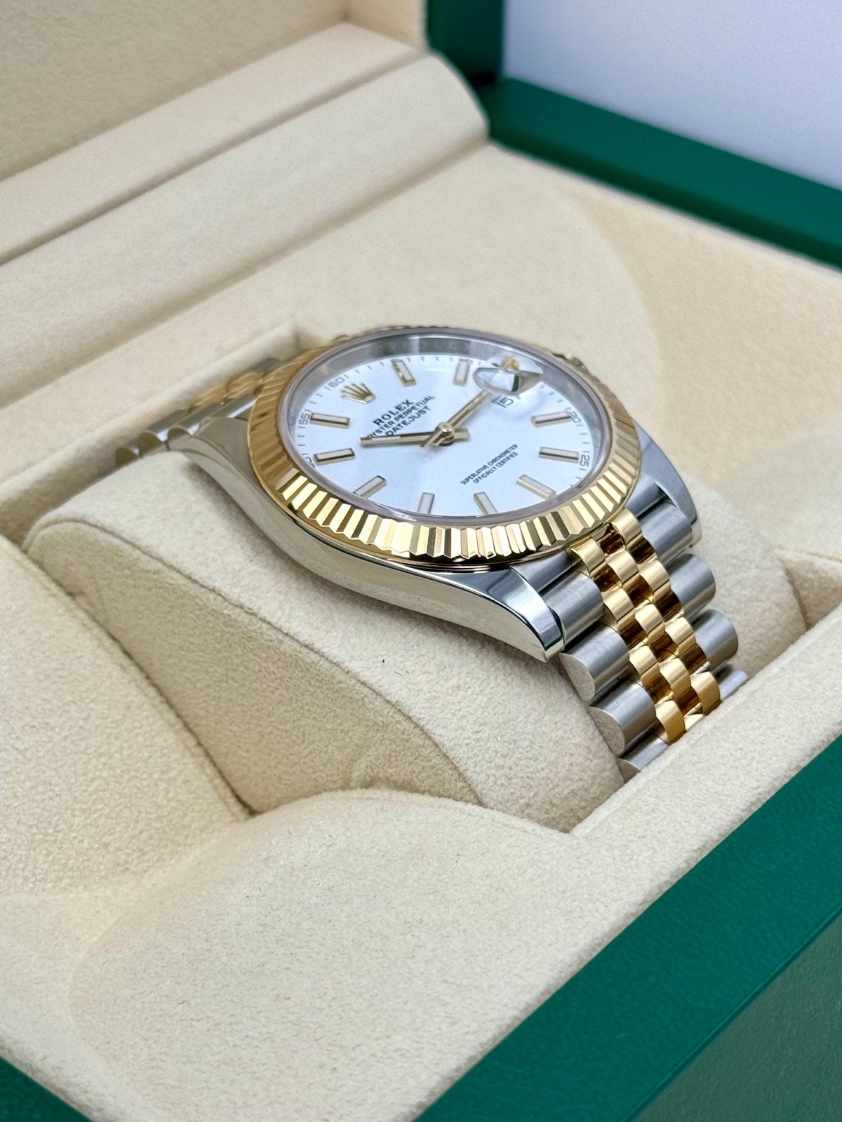 2023 Rolex Datejust 41mm 126333 Two-Tone Jubilee White Dial - Image 6