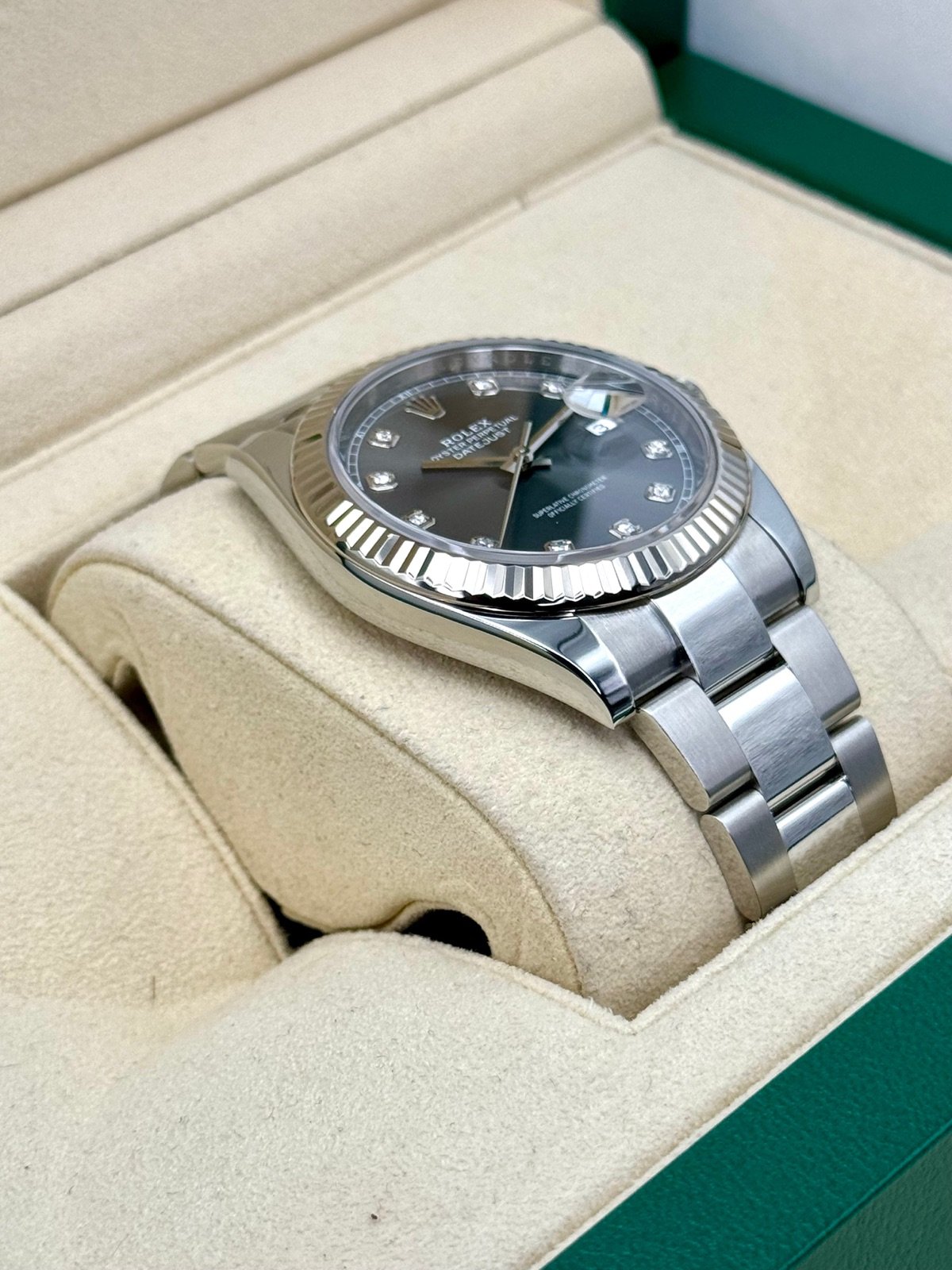 2021 Rolex Datejust 41mm Rhodium Diamond Dial 126334 - Image 6