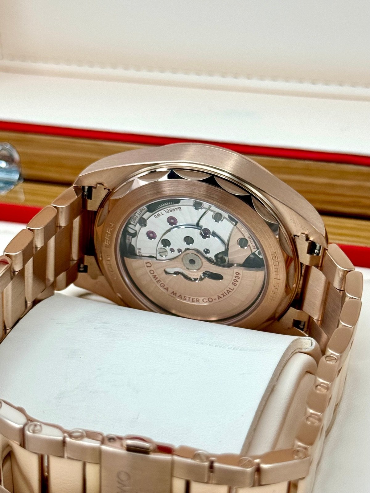 2022 Omega Seamaster Aqua Terra Sedna Gold 22050432202001 - Image 11