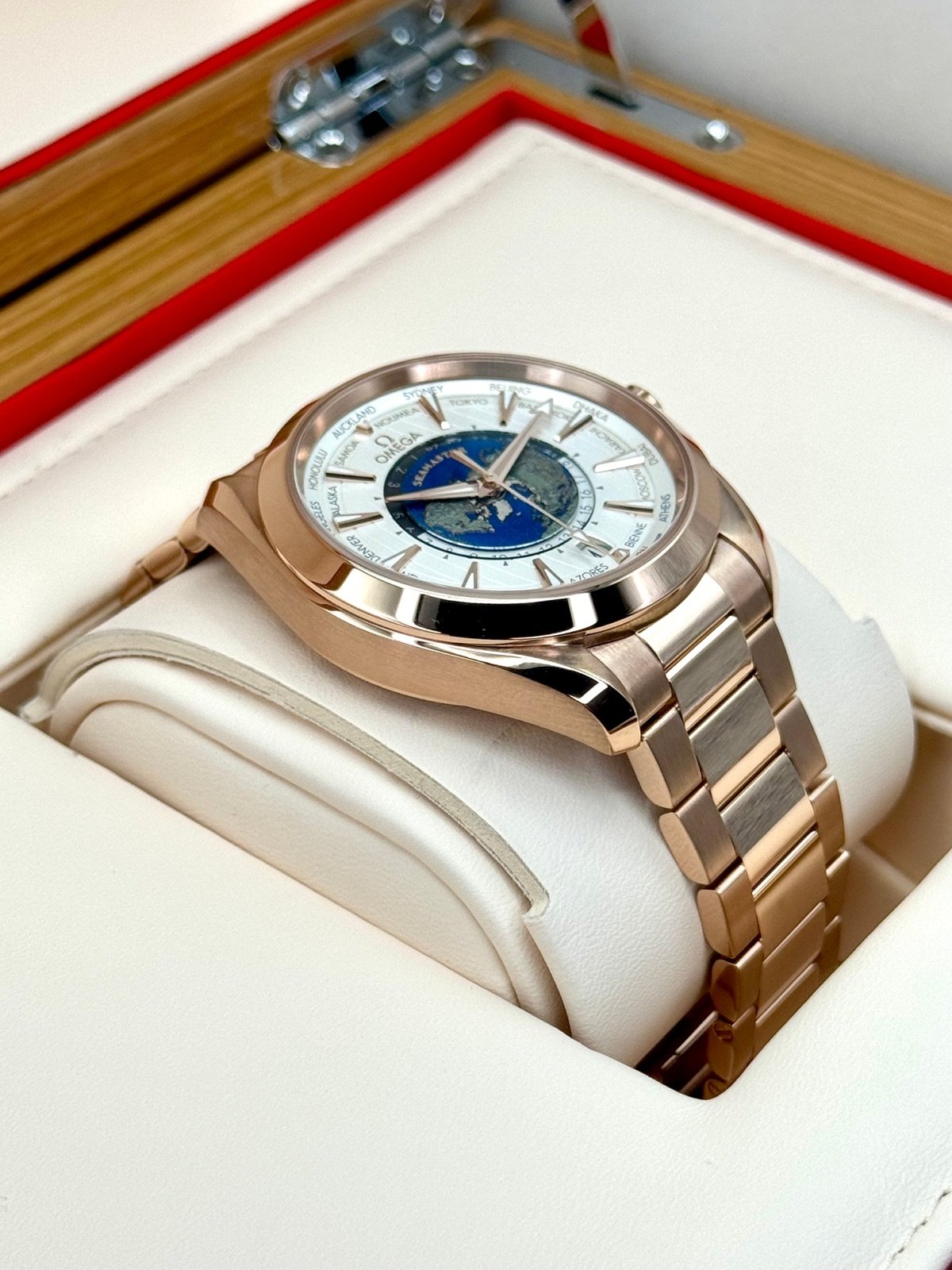 2022 Omega Seamaster Aqua Terra Sedna Gold 22050432202001 - Image 6