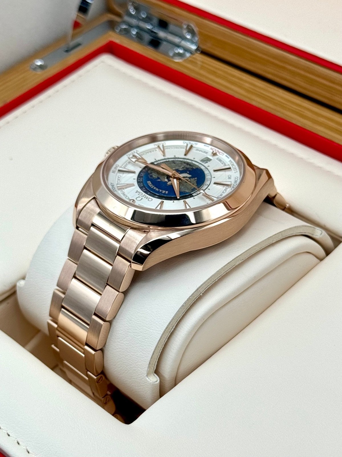 2022 Omega Seamaster Aqua Terra Sedna Gold 22050432202001 - Image 7