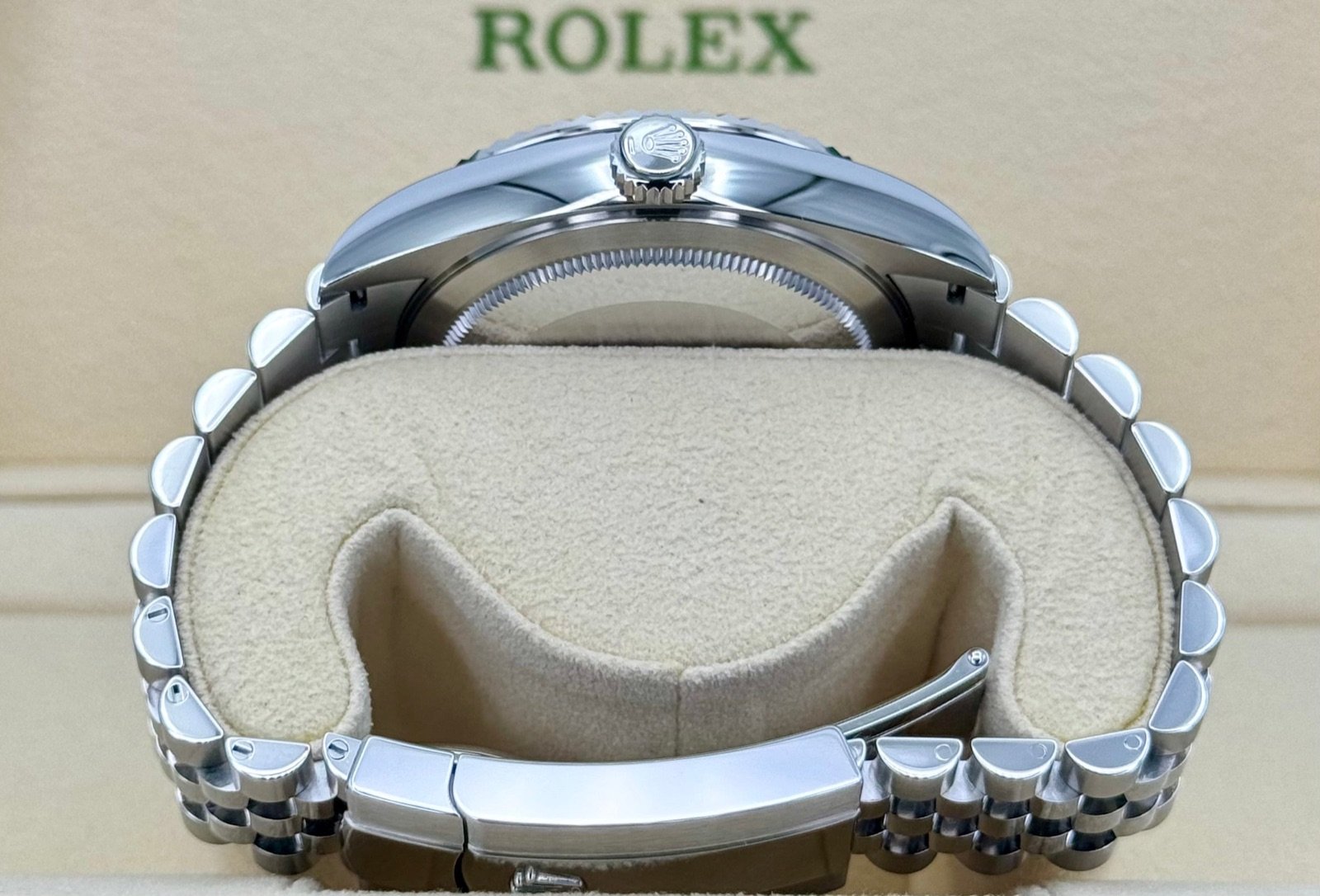 2024 Rolex Sky-Dweller 42mm 326934 Jubilee Blue Dial (Unworn) - Image 9