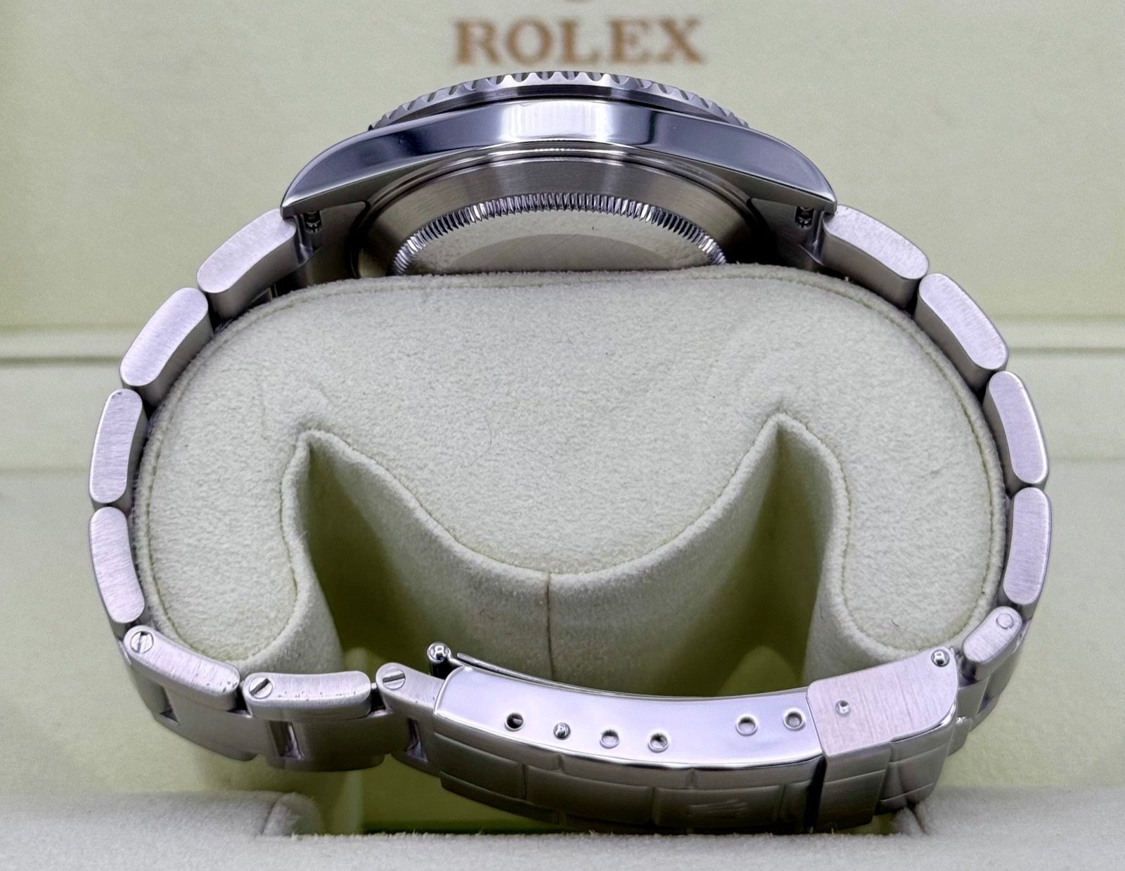 2009 Rolex Submariner “Kermit” 40mm 16610LV Stainless Steel Black Dial - Image 10