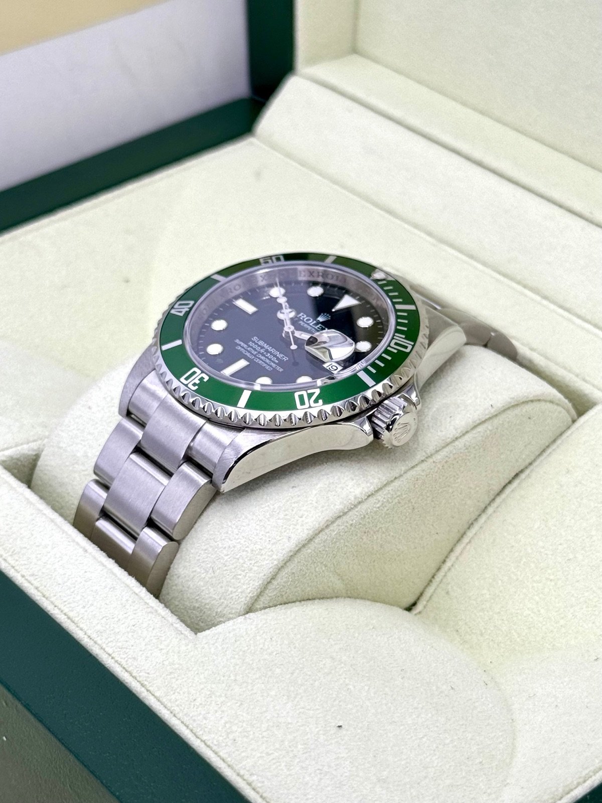 2009 Rolex Submariner “Kermit” 40mm 16610LV Stainless Steel Black Dial - Image 5