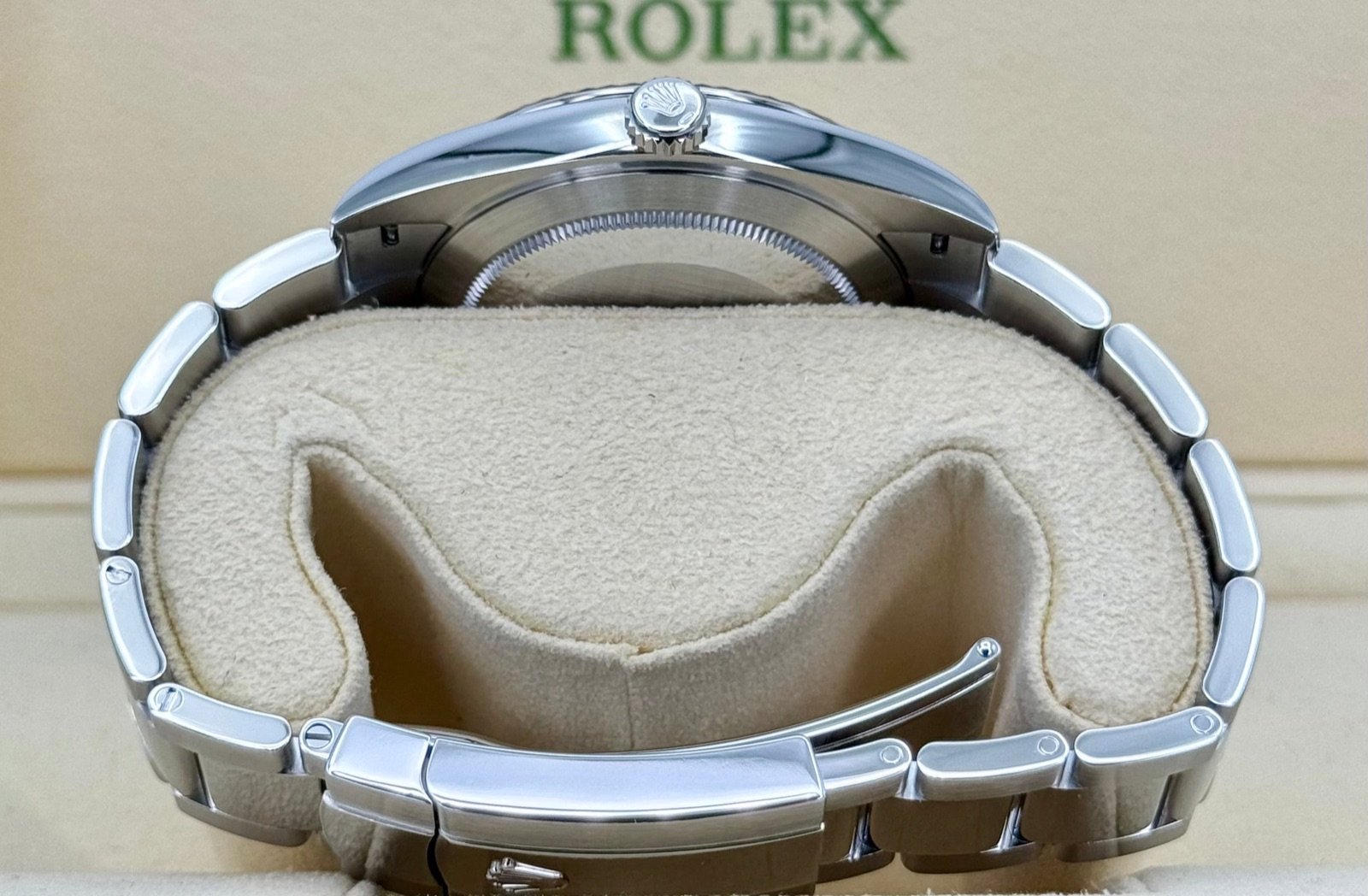 2021 Rolex Datejust 41mm 126334 Stainless Steel Oyster Blue Dial - Image 9