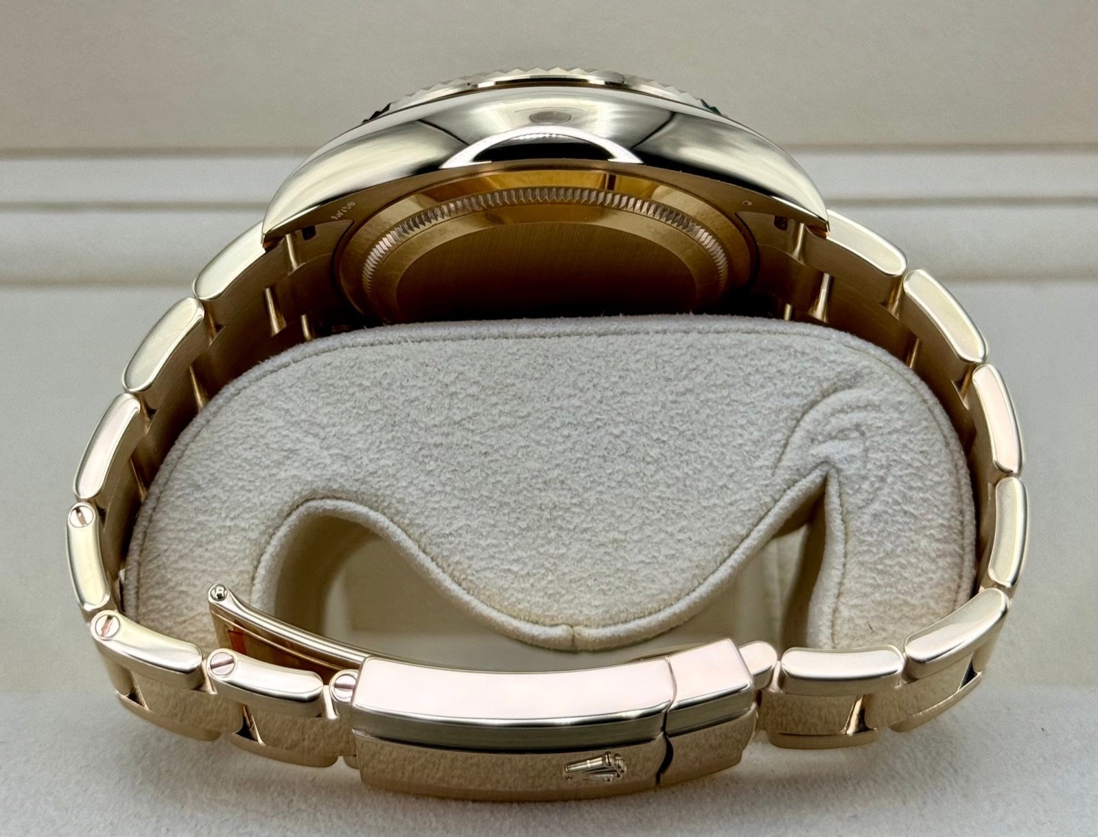 2022 Rolex Sky-Dweller 42mm 326938 18K Yellow Gold Oyster White Dial - Image 10