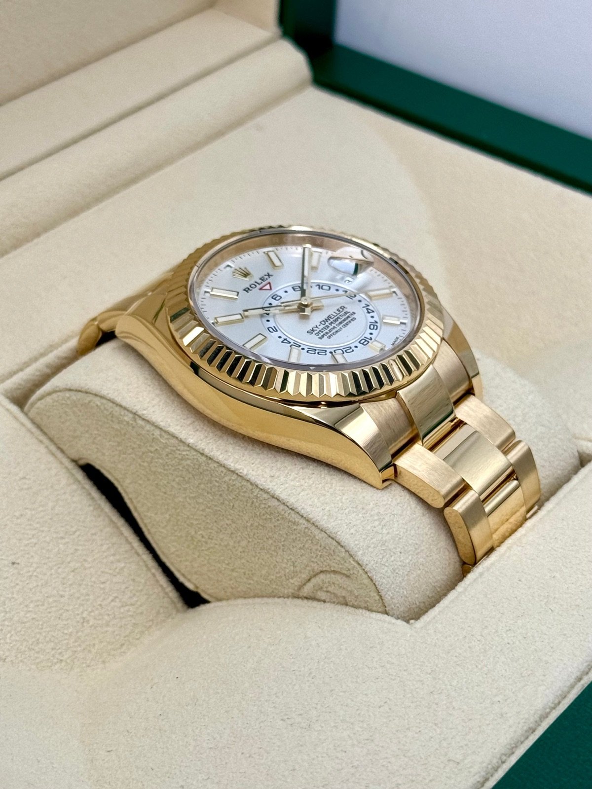 2022 Rolex Sky-Dweller 42mm 326938 18K Yellow Gold Oyster White Dial - Image 6