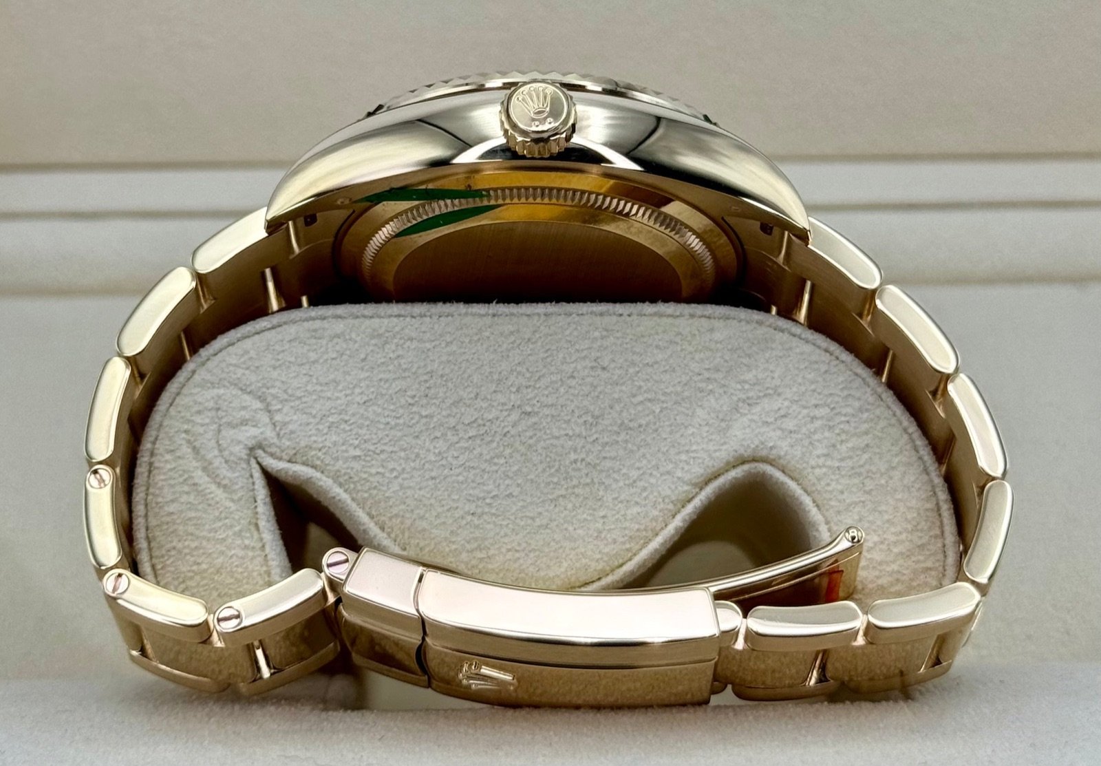 2022 Rolex Sky-Dweller 42mm 326938 18K Yellow Gold Oyster White Dial - Image 9
