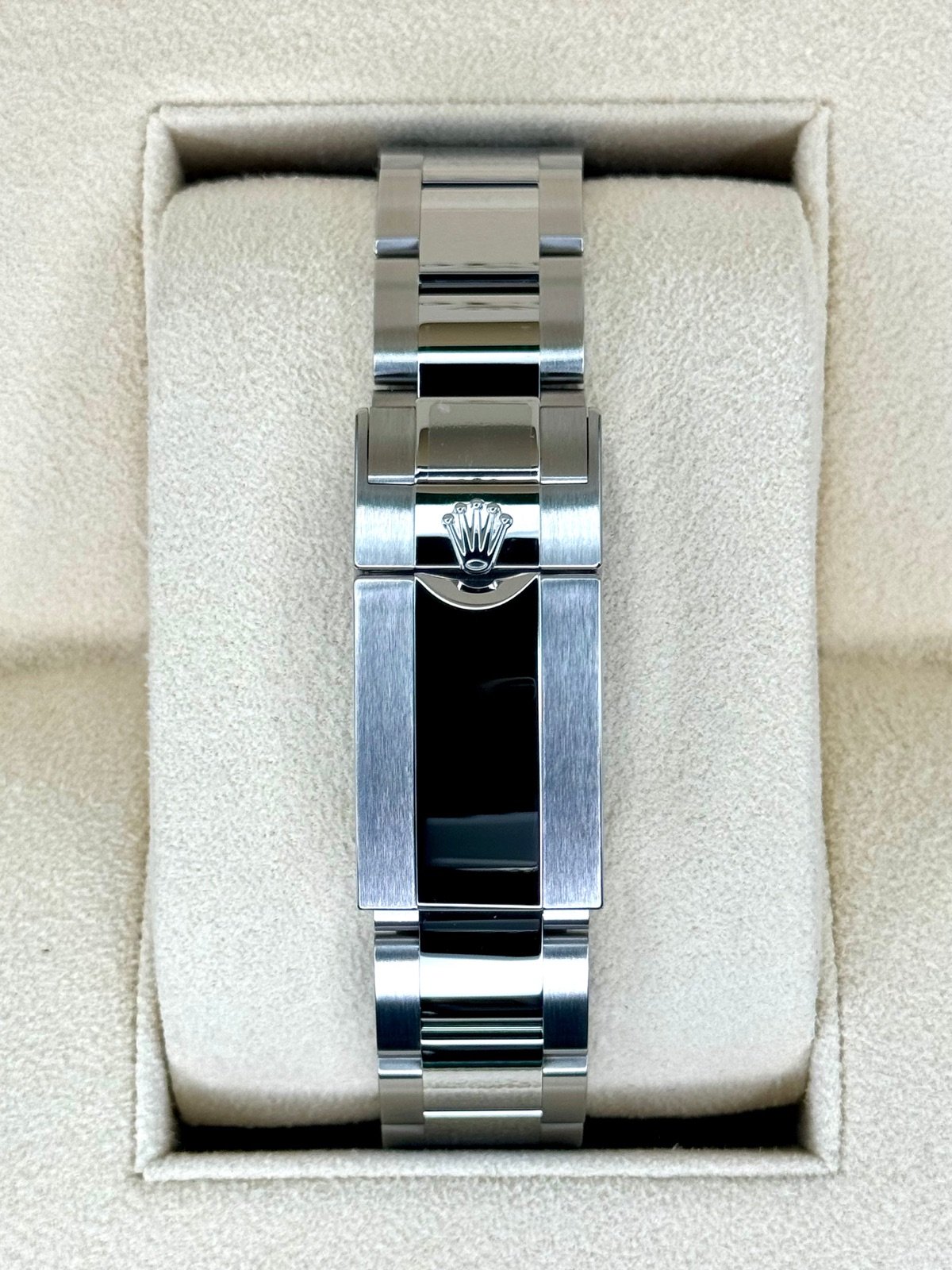 2023 Rolex Daytona 40mm 116500LN Stainless Steel Black Dial (Unworn) - Image 2