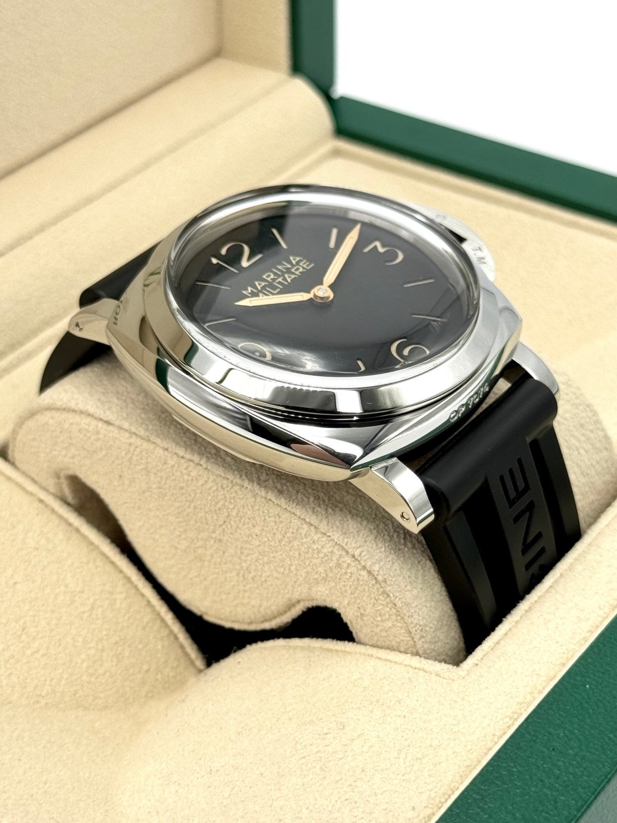 2017 Panerai Marina Militare Luminor 1950 47mm PAM00673 Black Dial - Image 6