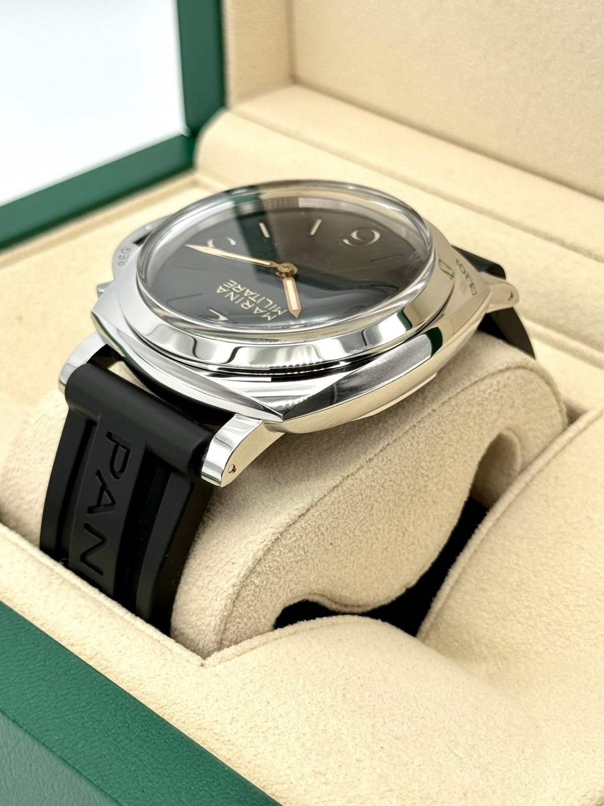 2017 Panerai Marina Militare Luminor 1950 47mm PAM00673 Black Dial - Image 7