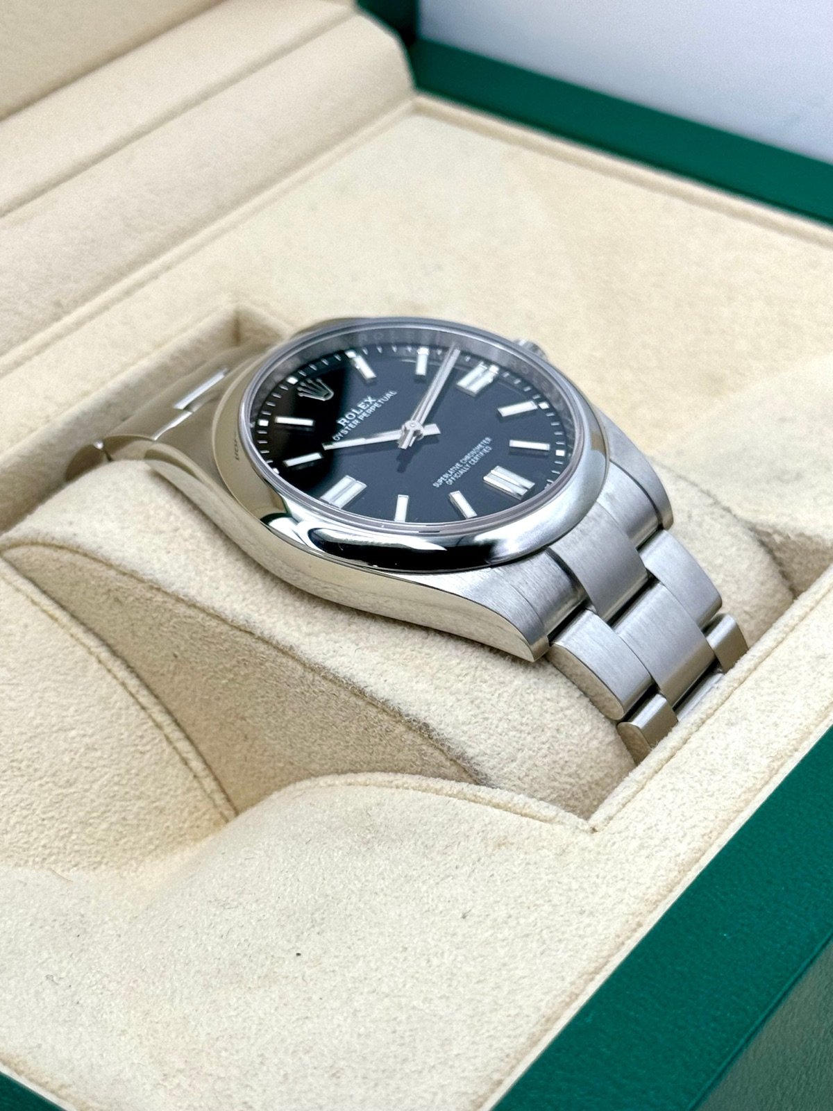 2023 Rolex Oyster Perpetual 41mm 124300 Black Dial - Image 6