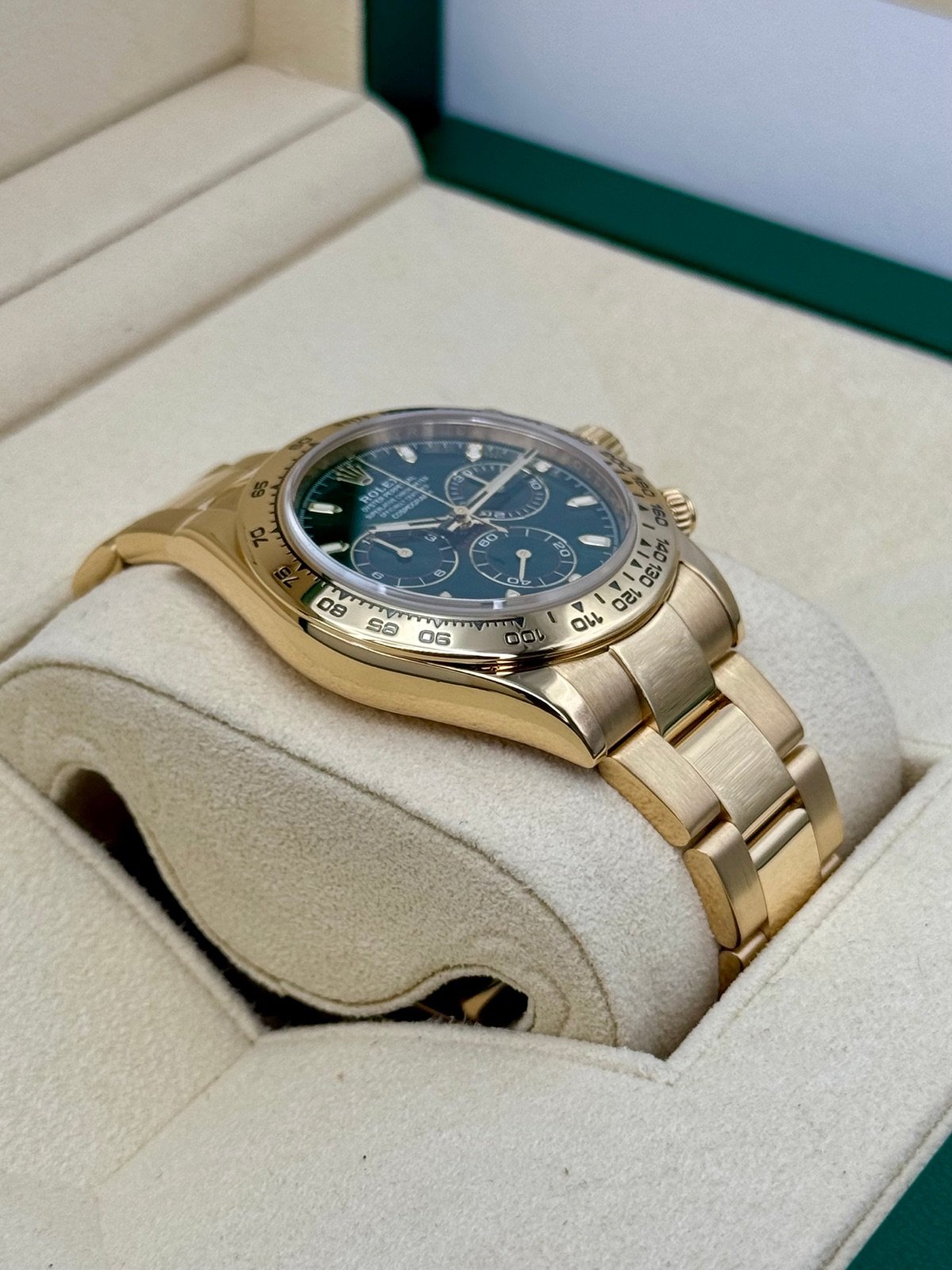 2020 Rolex Daytona “John Mayer” 40mm 116508 Yellow Gold Green Dial - Image 6