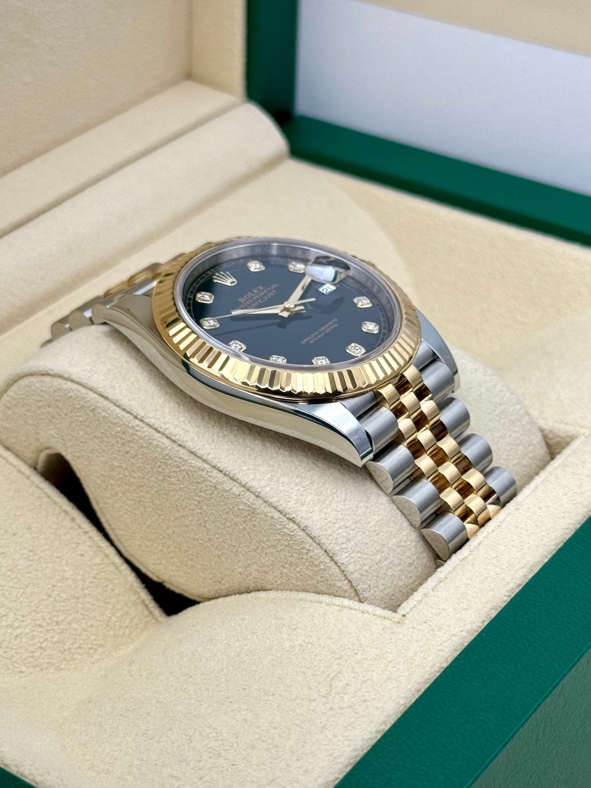 2023 Rolex Datejust 41mm 126333 Two-Tone Jubilee Black Diamond Dial - Image 6