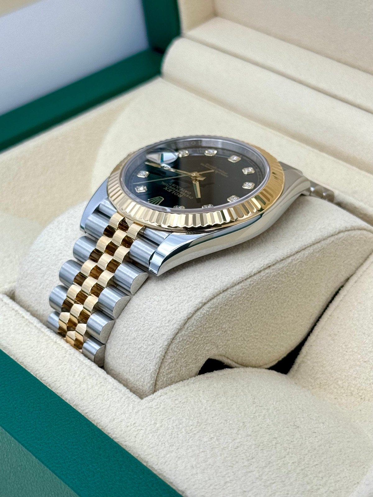 2023 Rolex Datejust 41mm 126333 Two-Tone Jubilee Black Diamond Dial - Image 7