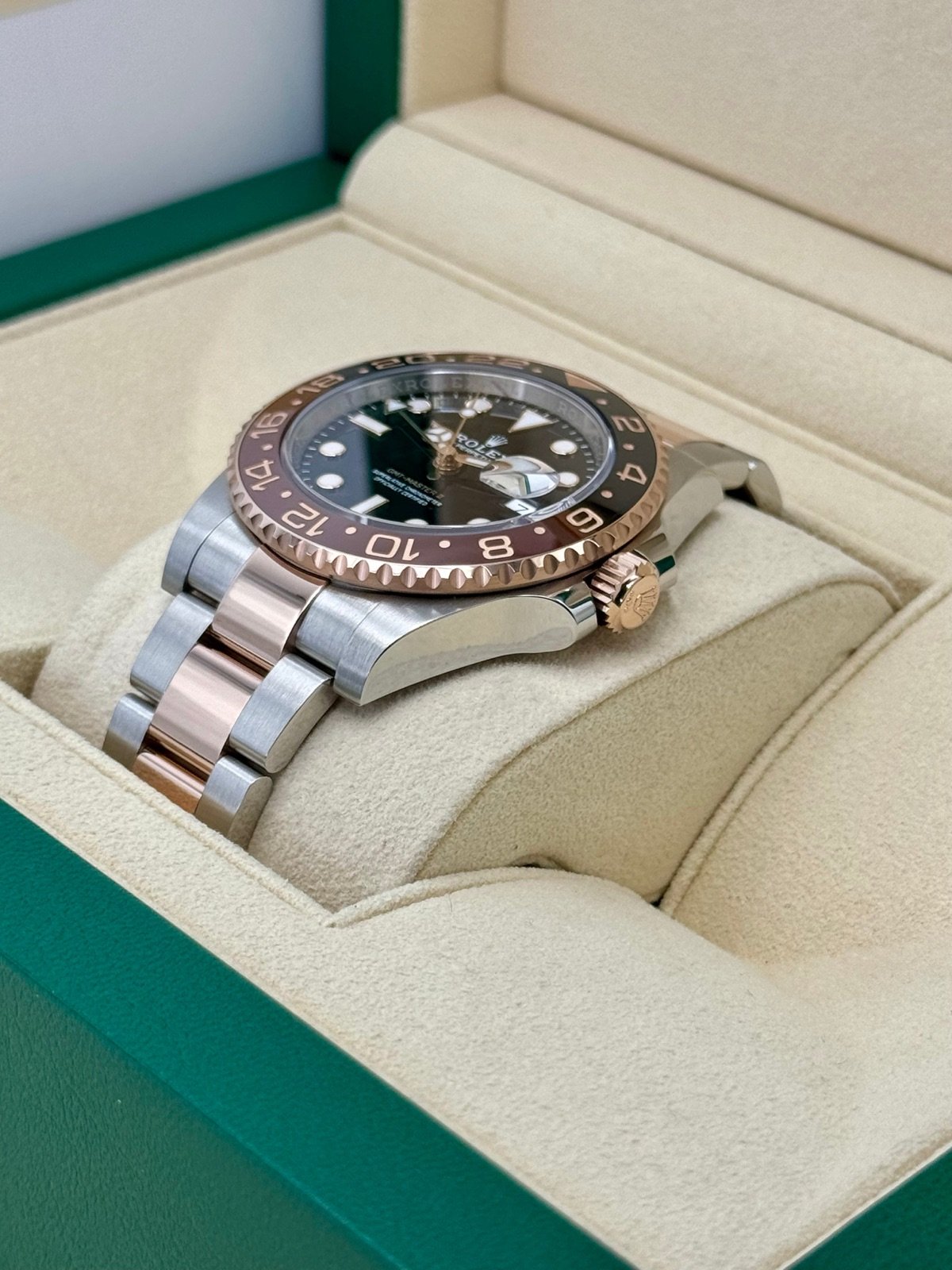 2023 Rolex GMT-Master II “Rootbeer” 40mm 126711CHNR Two-Tone - Image 5