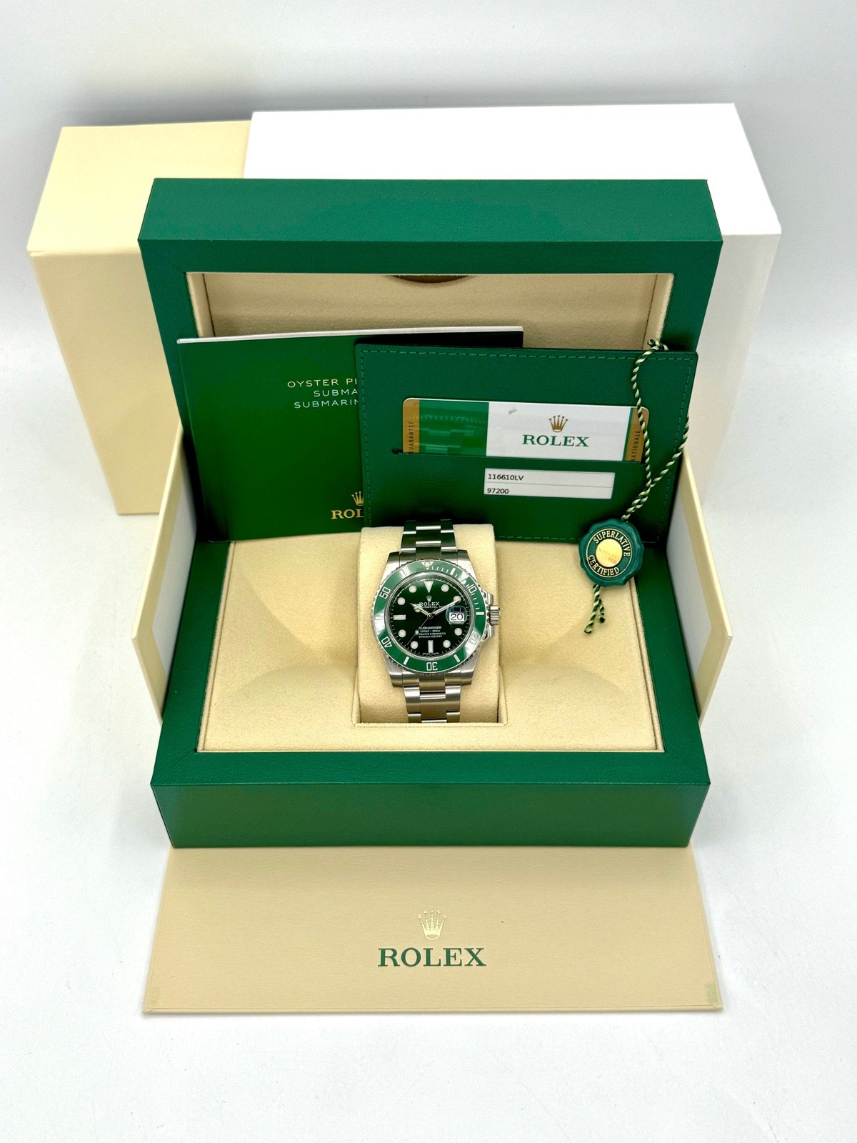 2019 Rolex Submariner “Hulk” 40mm 116610LV Green Dial - Image 12