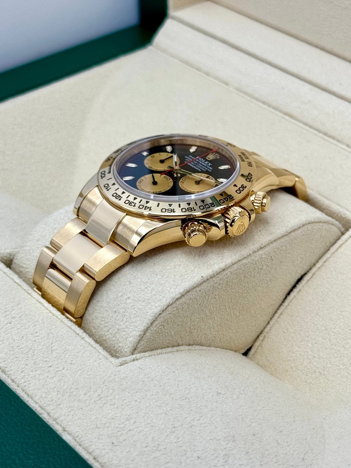 2023 Rolex Daytona “Paul Newman” 40mm 116508 Yellow Gold Black Dial - Image 5