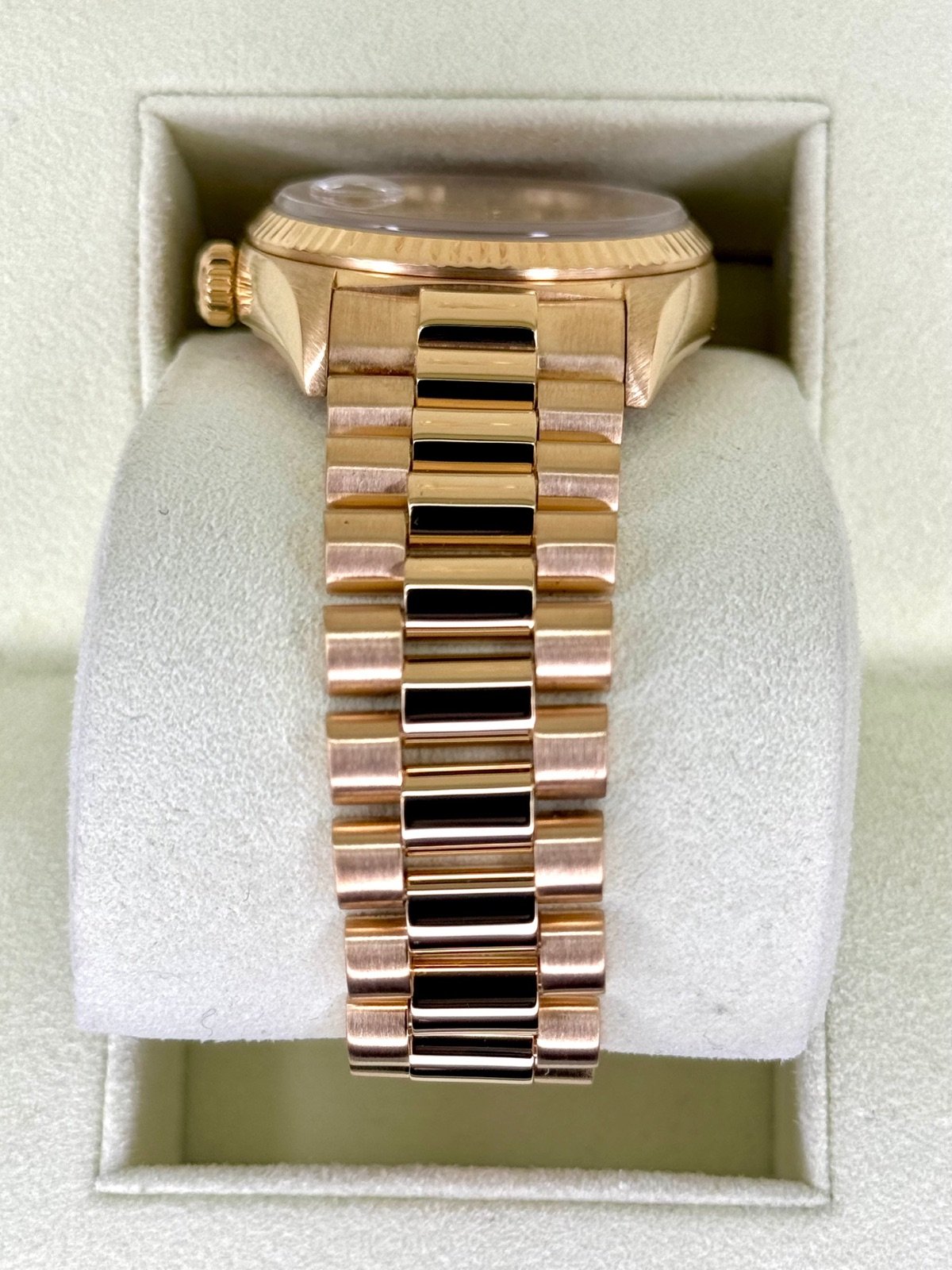 1985 Rolex Day-Date 36mm 18038 Presidential Champagne Dial - Image 4