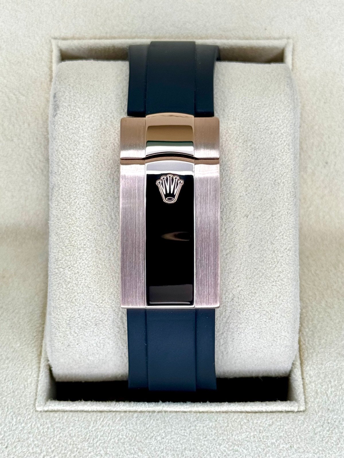 2021 Rolex Sky-Dweller 42mm 326235 Rose Gold Oysterflex Rhodium Dial - Image 2