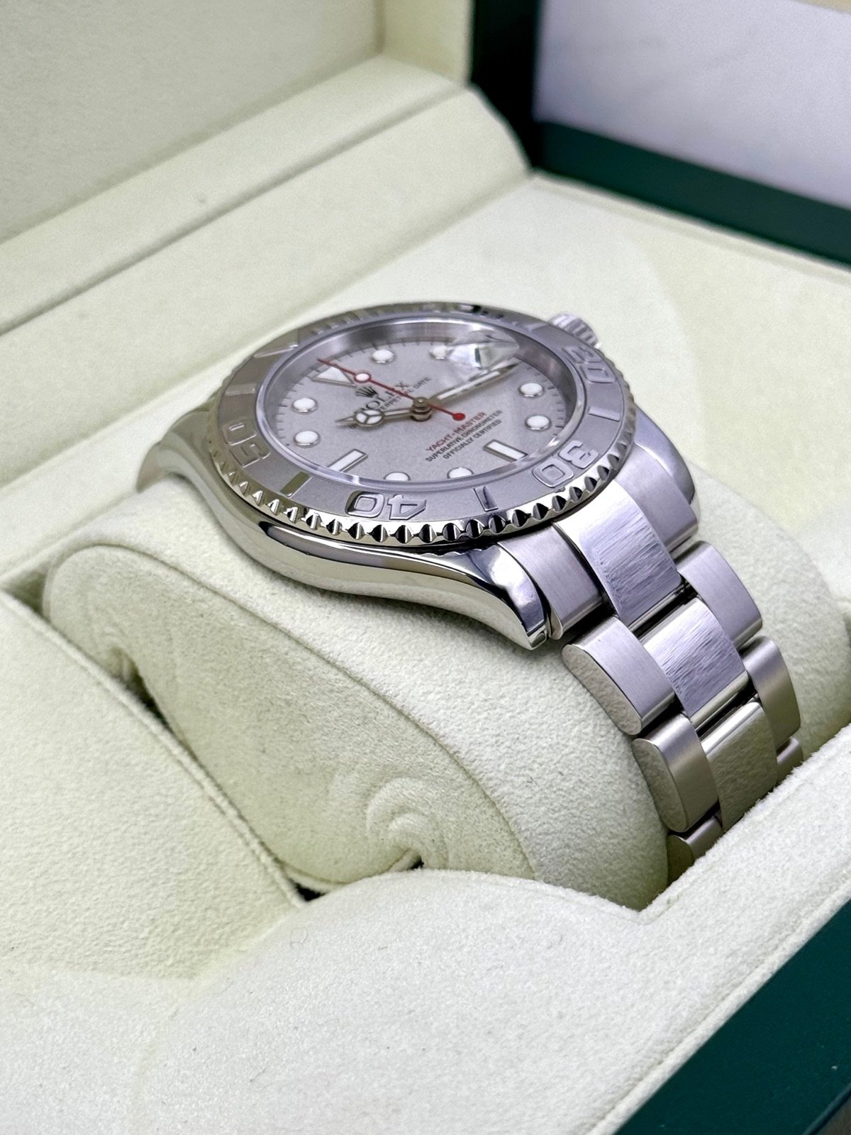 Rolex Yacht-Master 40mm 16622 Platinum Bezel and Dial - Image 6