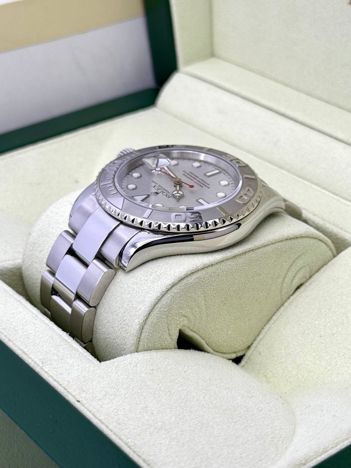 Rolex Yacht-Master 40mm 16622 Platinum Bezel and Dial - Image 7