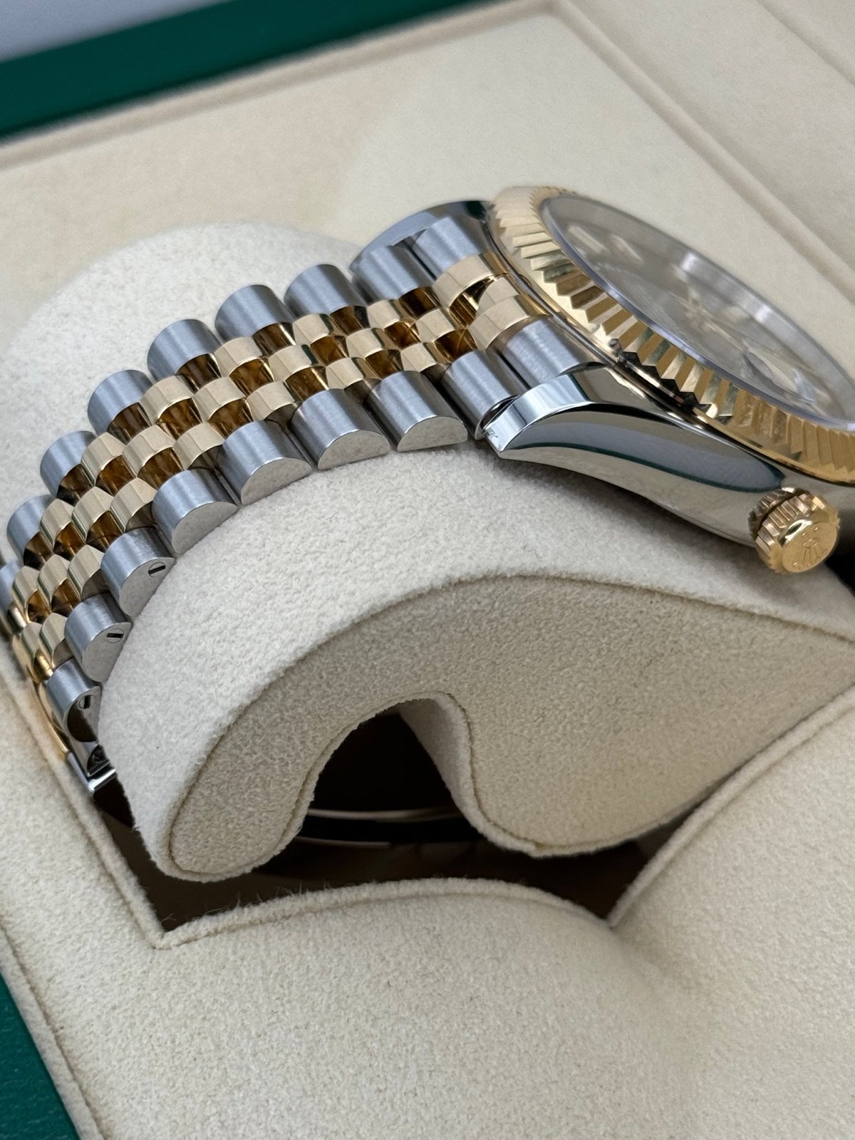 2024 Rolex Sky-Dweller 42mm 336933 Two-Tone Jubilee Black Dial (Unworn) - Image 5