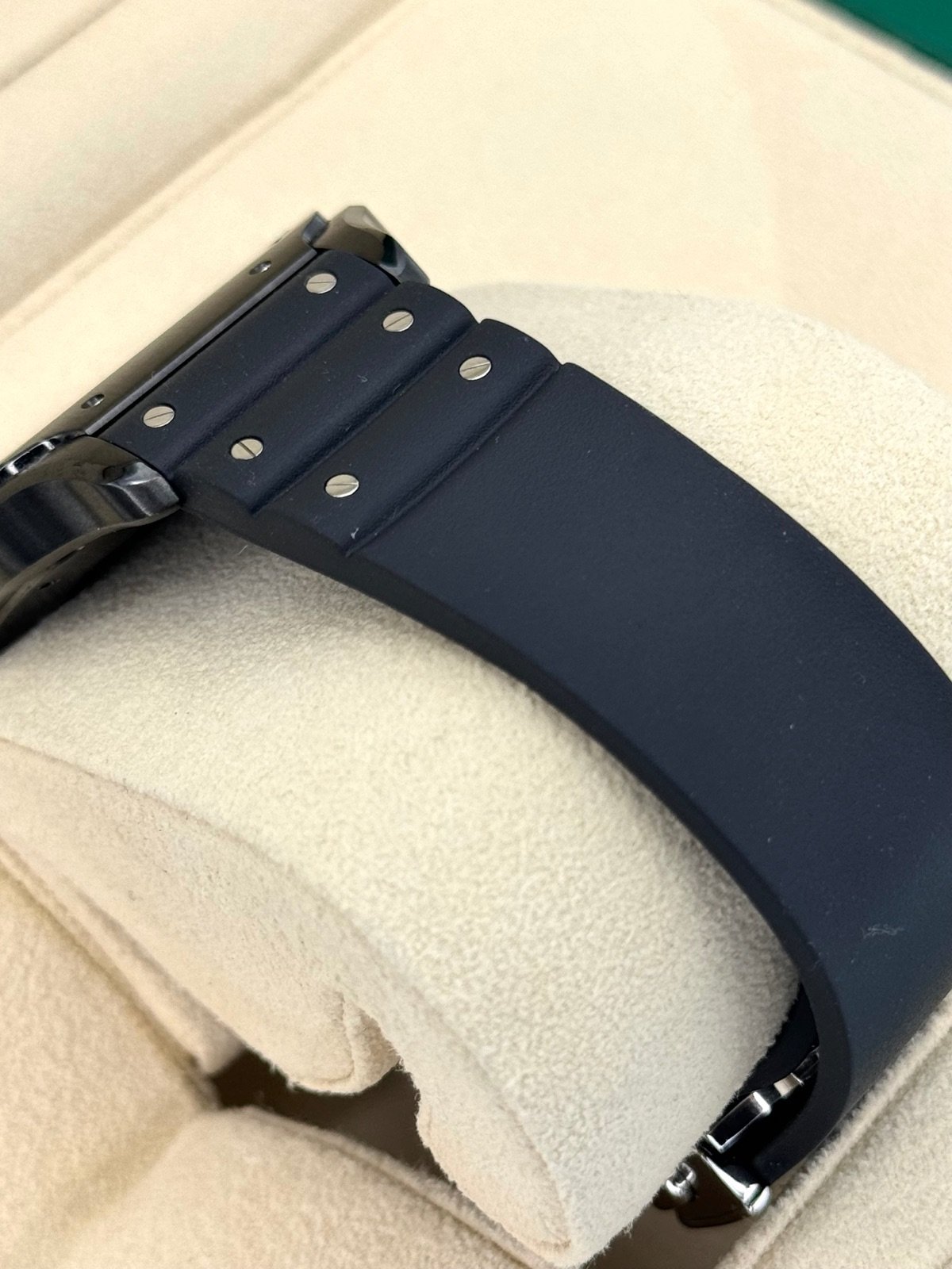 2023 Cartier Santos De Cartier 39.8mm WSSA0039 Steel Black Dial - Image 6
