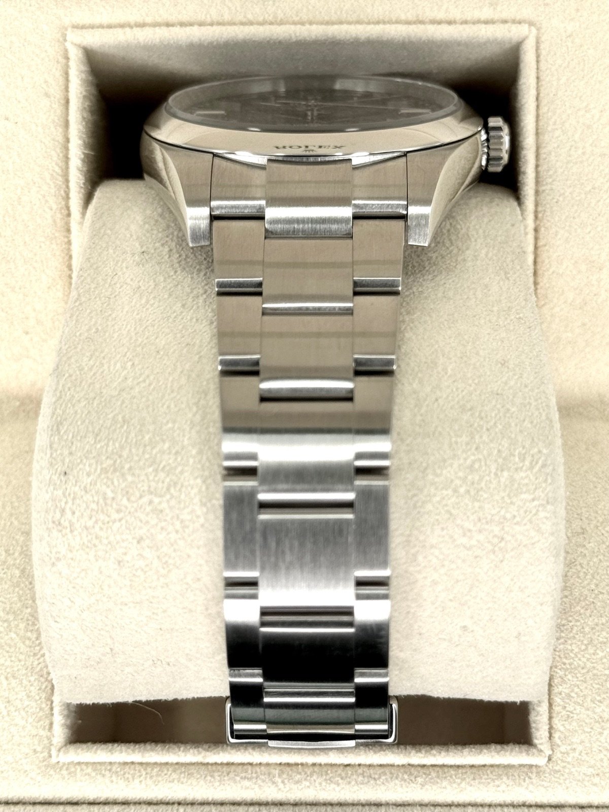 2017 Rolex Oyster Perpetual 39mm 114300 Rhodium Dial - Image 3