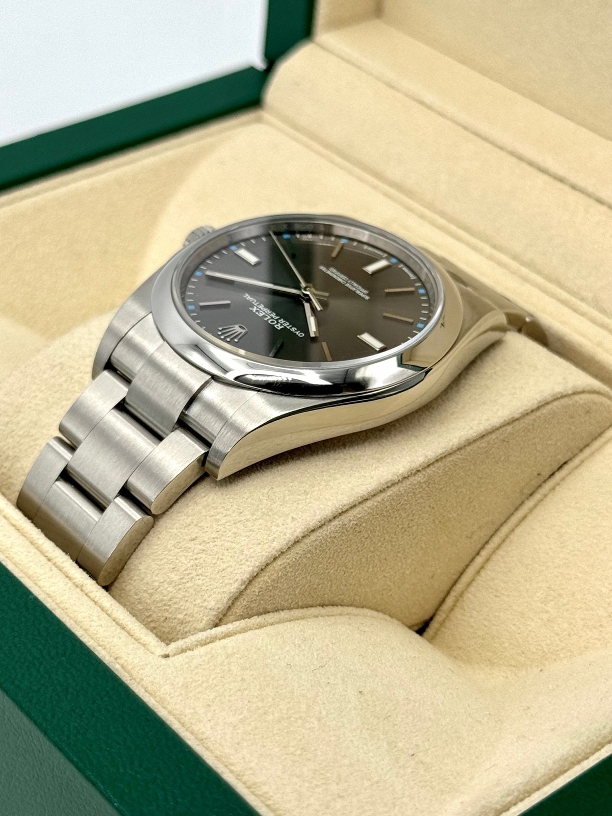 2017 Rolex Oyster Perpetual 39mm 114300 Rhodium Dial - Image 7