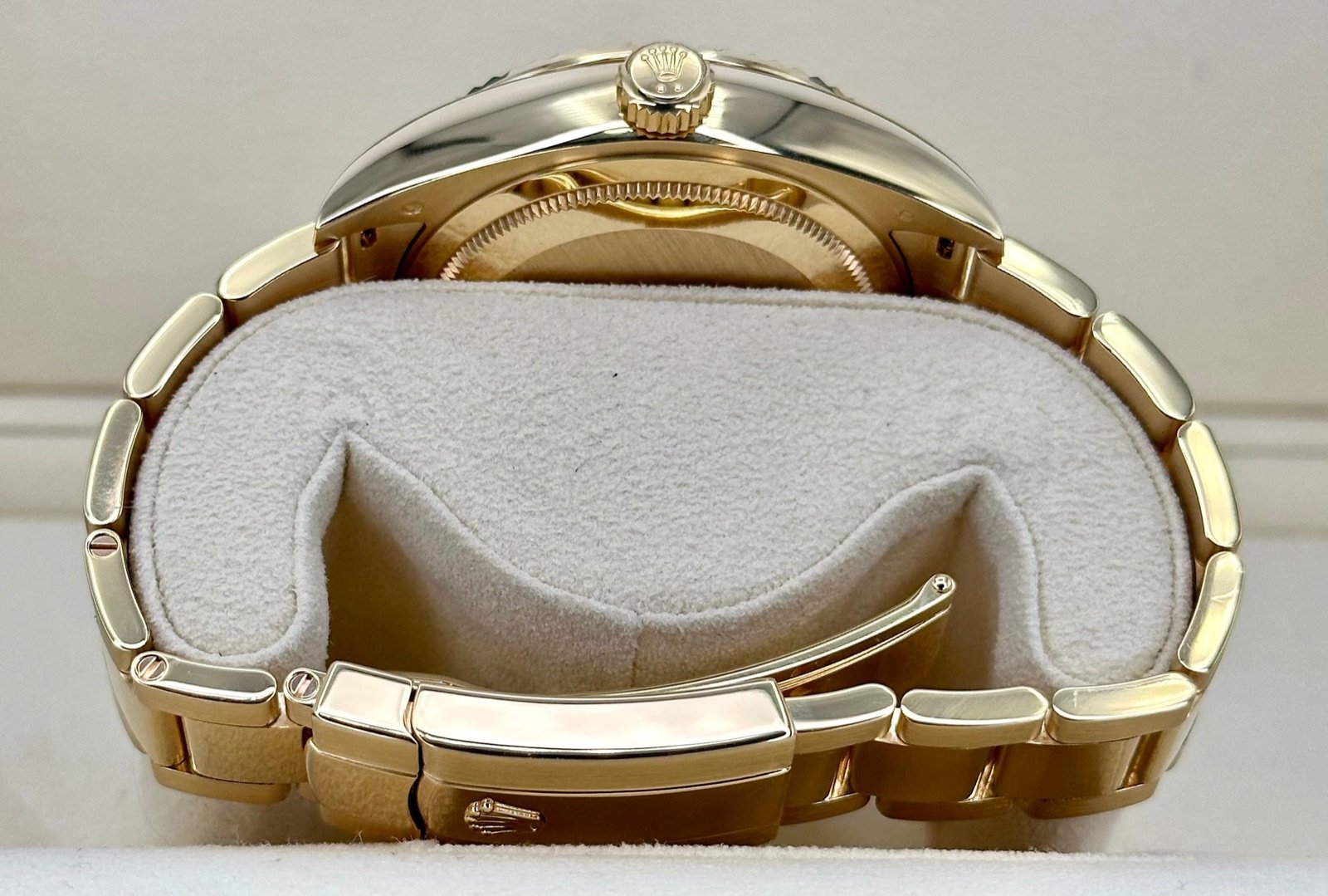 2016 Sky-Dweller 42mm 326938 Yellow Gold Oyster Champagne Dial - Image 10