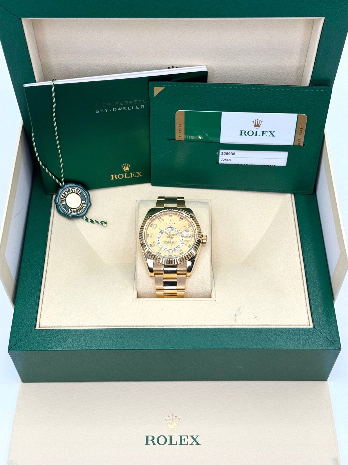 2016 Sky-Dweller 42mm 326938 Yellow Gold Oyster Champagne Dial - Image 11