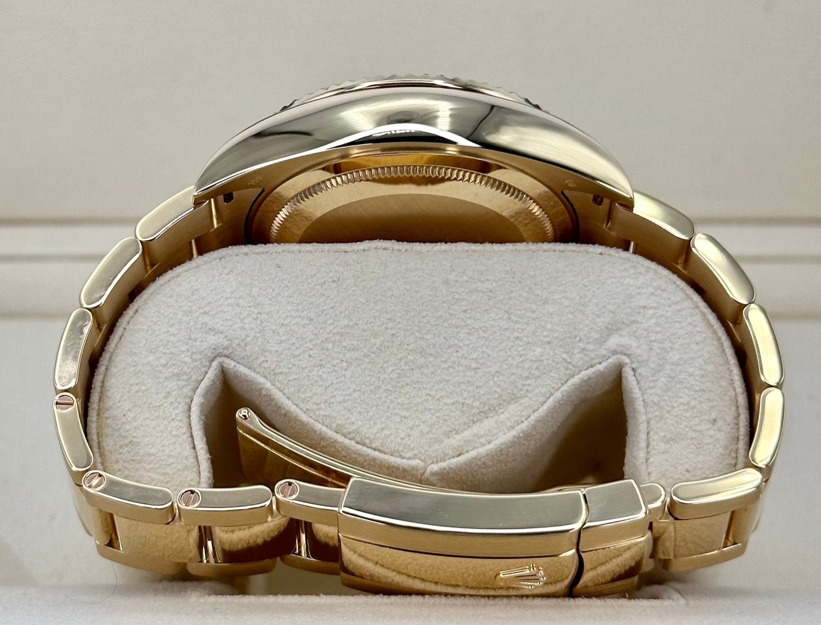 2016 Sky-Dweller 42mm 326938 Yellow Gold Oyster Champagne Dial - Image 9