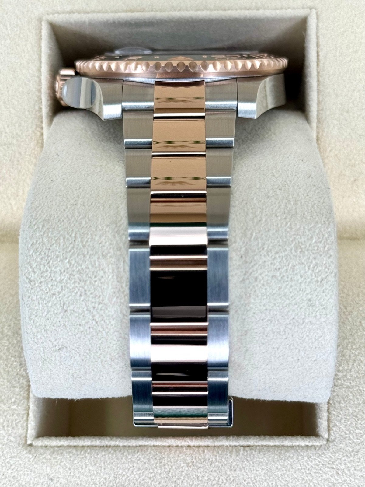2022 Rolex GMT-Master II “Rootbeer” 40mm 126711CHNR Two-Tone (Unworn) - Image 4