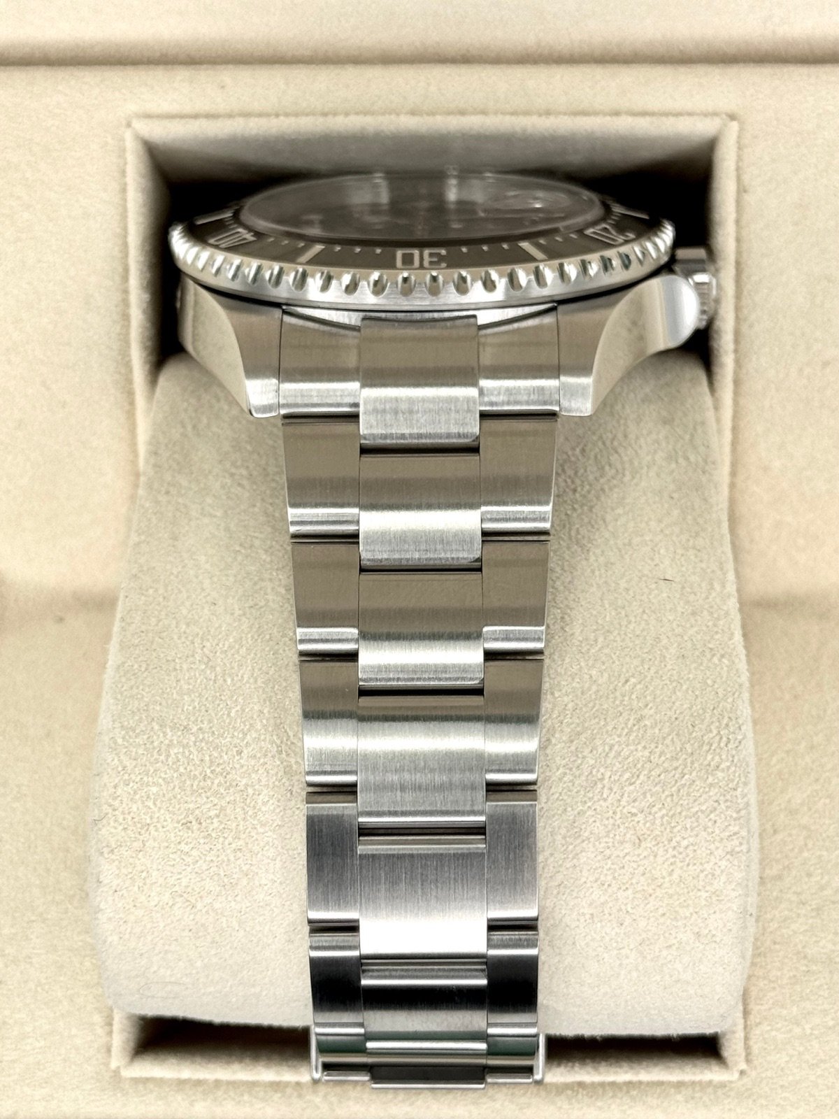 2018 Rolex Sea-Dweller 43mm 126600 Black MK 1 Dial - Image 3