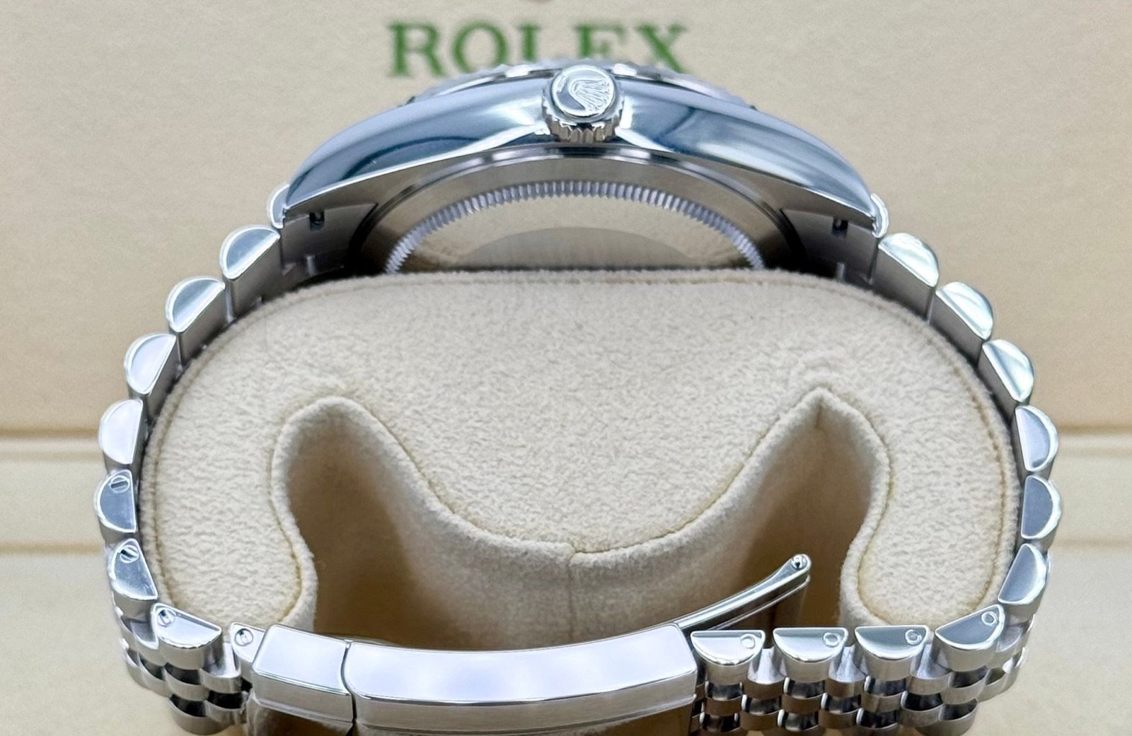 2023 Rolex Sky-Dweller 42mm 336934 Jubilee Blue Dial (Unworn) - Image 9