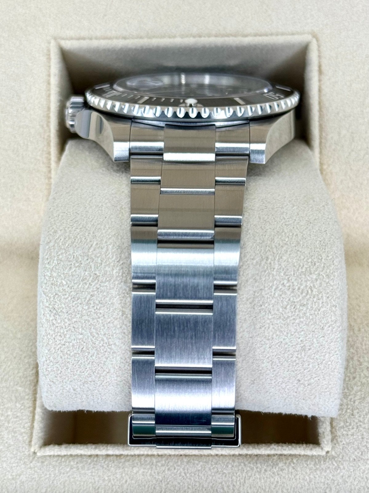 2022 Rolex Submariner 41mm 126610LN Stainless Steel Black Dial (Unworn) - Image 4