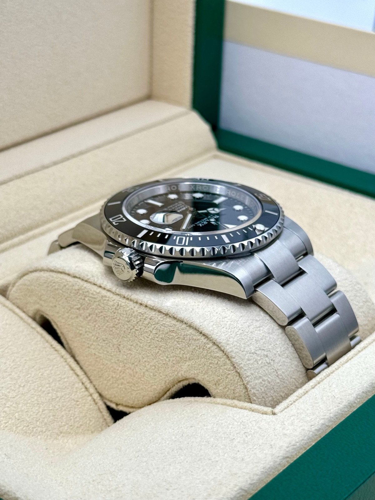 2022 Rolex Submariner 41mm 126610LN Stainless Steel Black Dial (Unworn) - Image 8