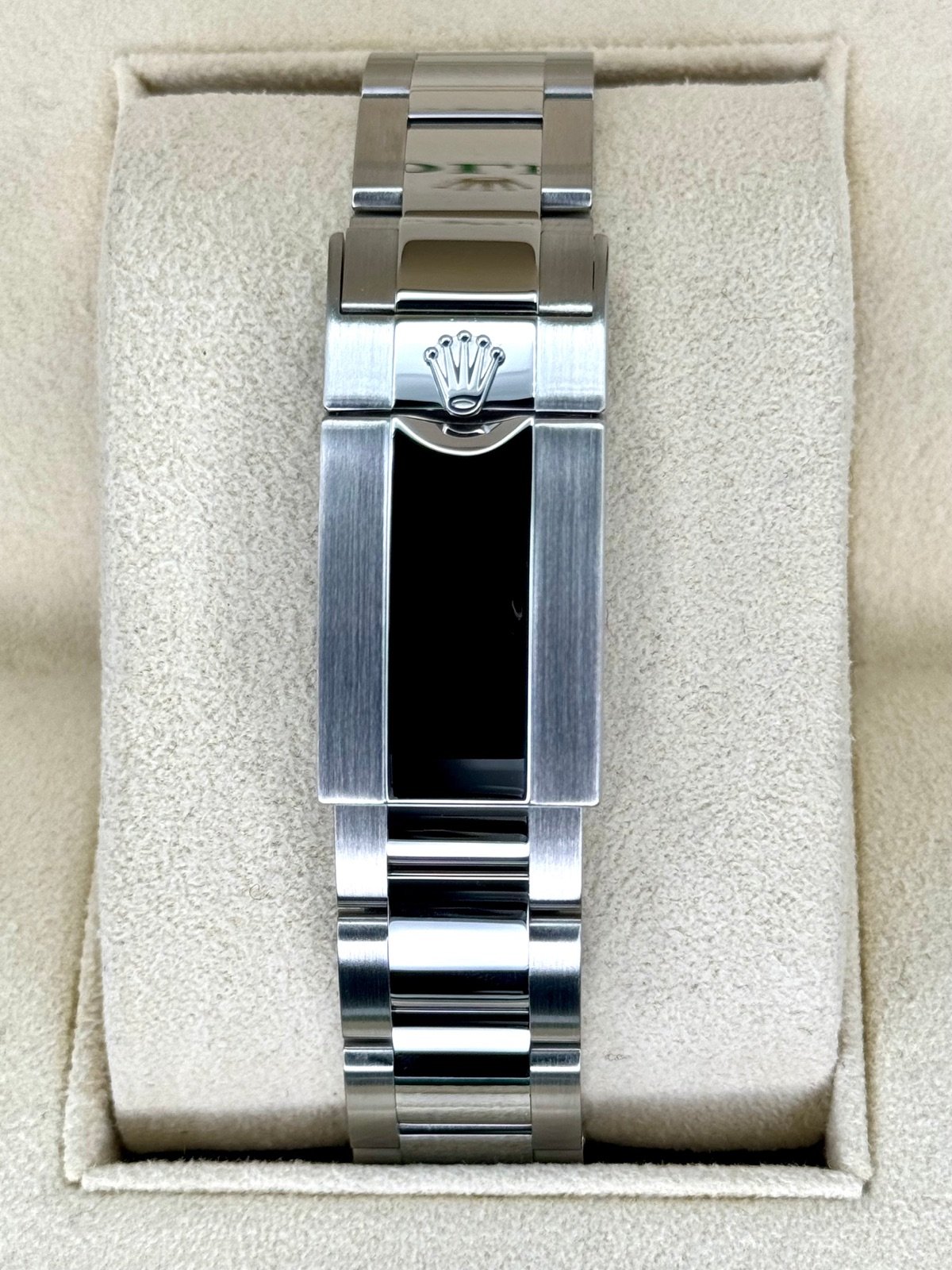 2017 Rolex GMT-Master II “Batman” 40mm 116710BLNR Oyster - Image 2
