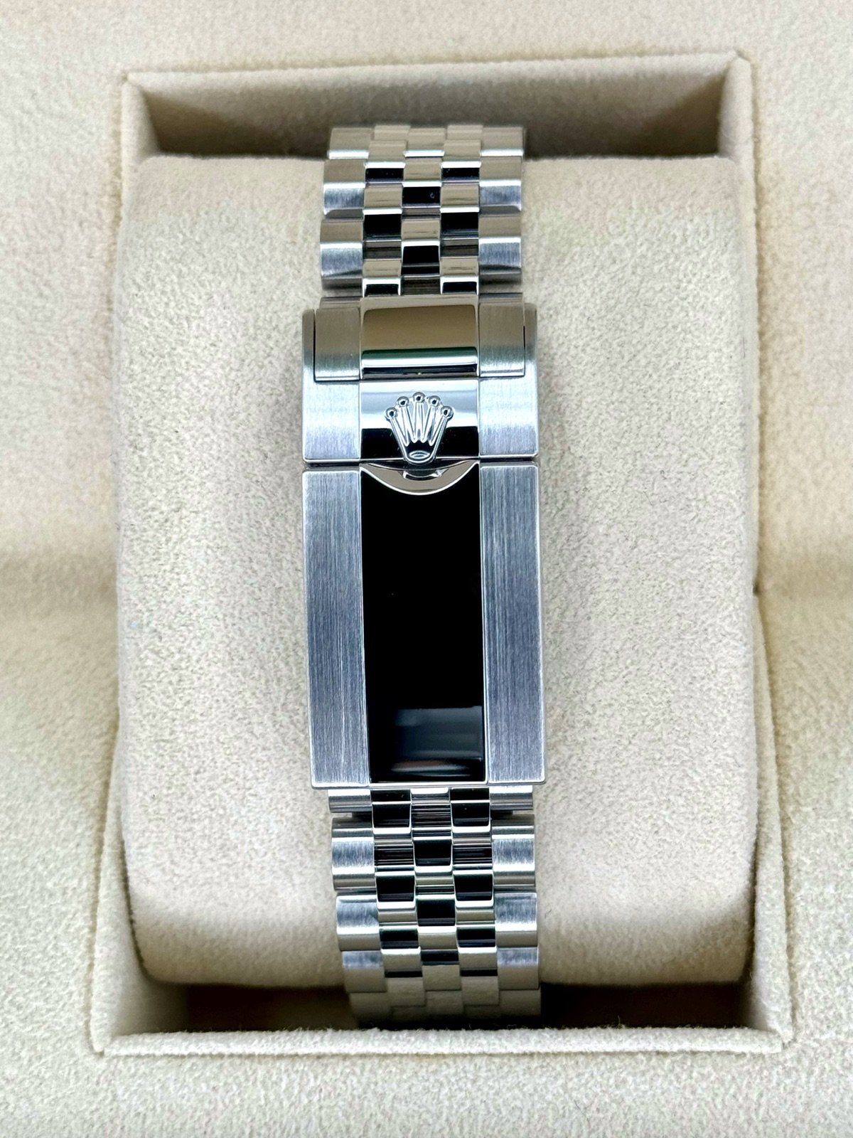 2022 Rolex GMT-Master II “Pepsi” 40mm 126710BLRO Jubilee - Image 2