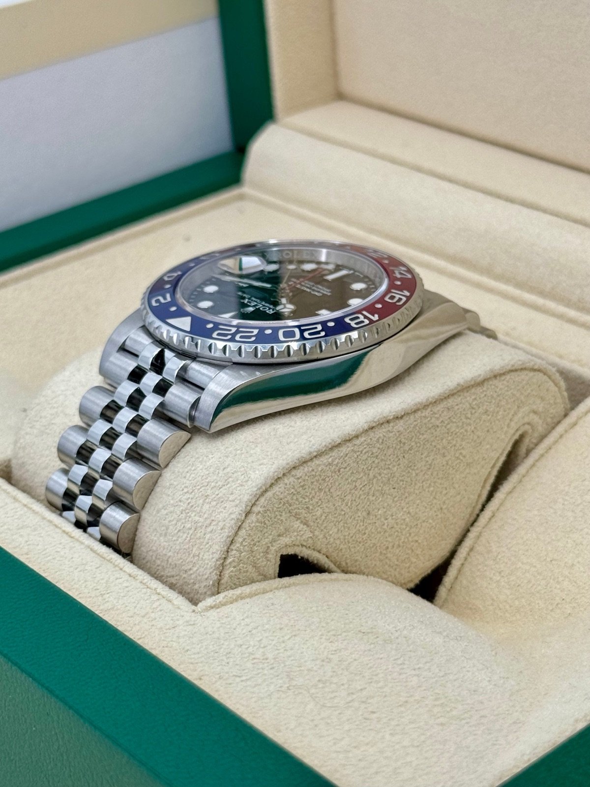 2022 Rolex GMT-Master II “Pepsi” 40mm 126710BLRO Jubilee - Image 7